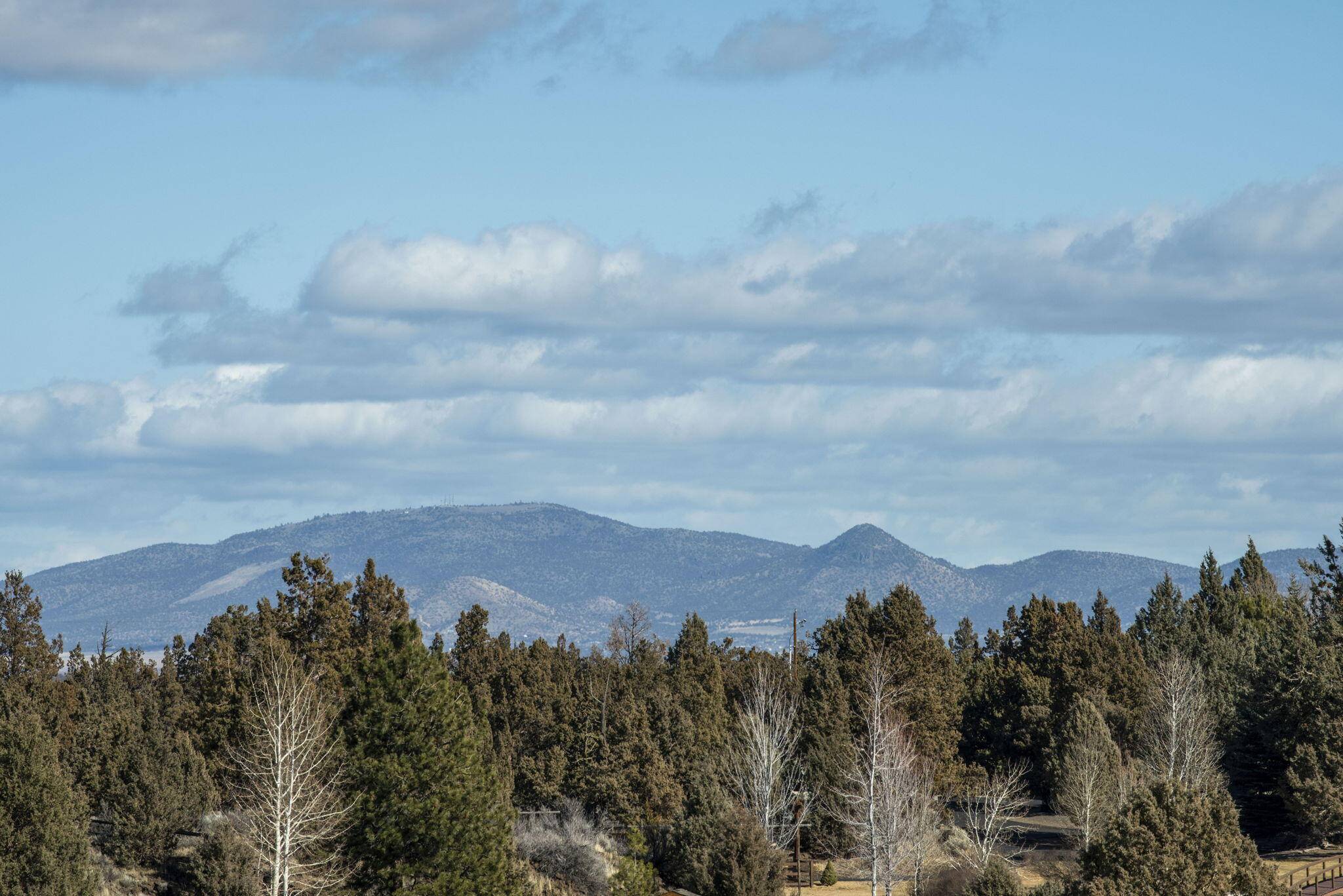 Bend, OR 97701,64139 Harris WAY