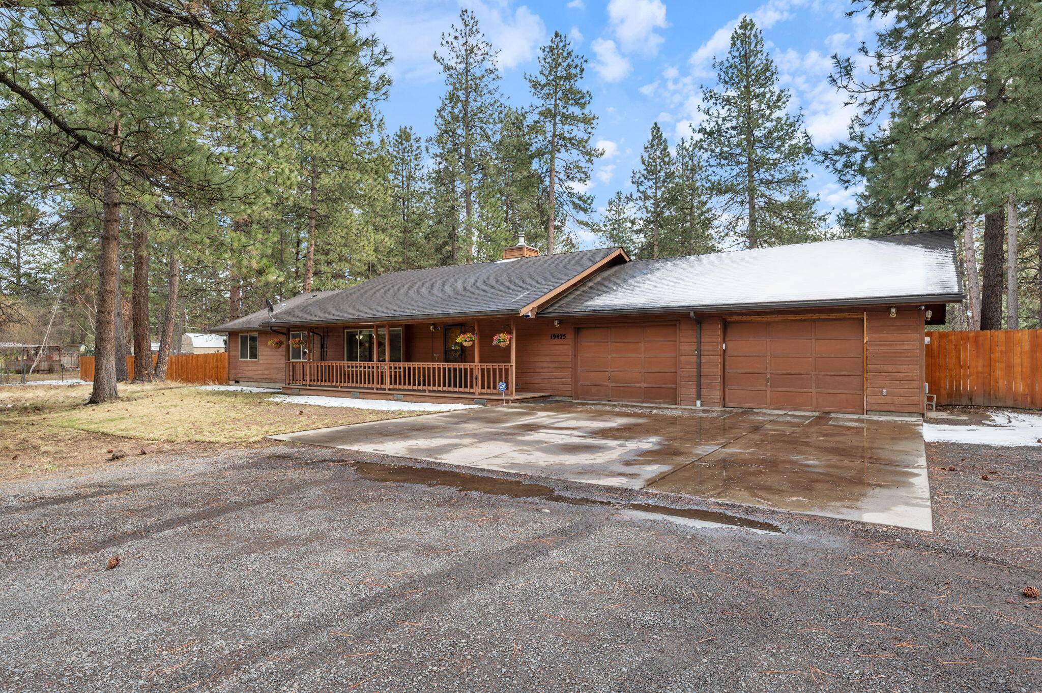 Bend, OR 97702,19425 River Woods DR