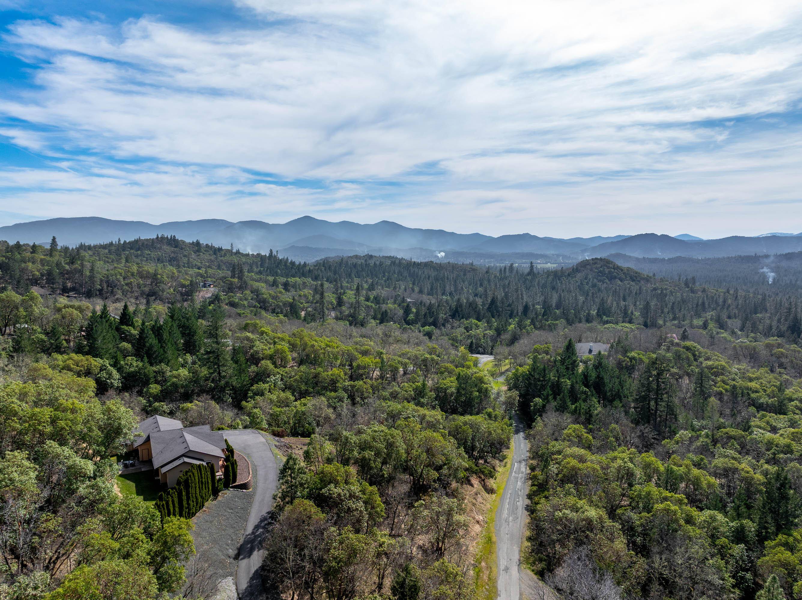 Grants Pass, OR 97526,224 High Ridge TER