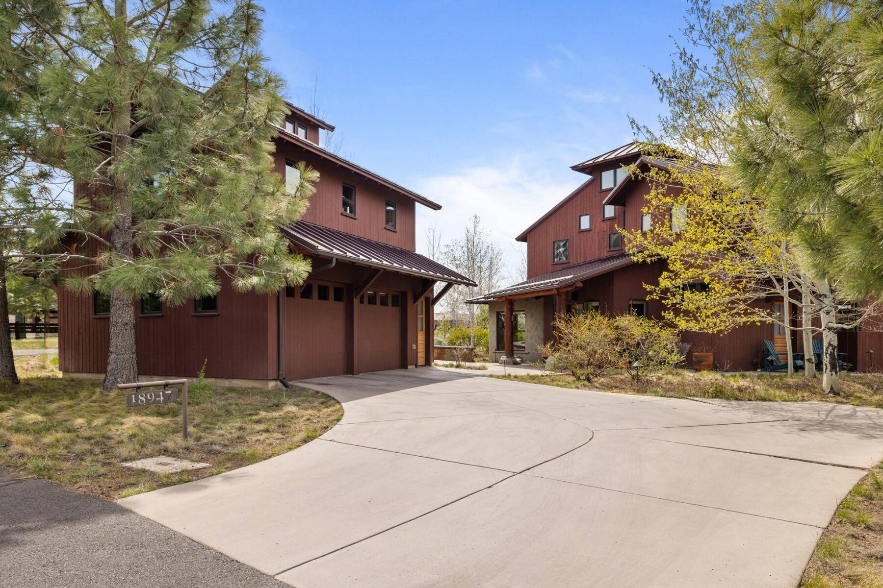 Bend, OR 97703,18947 Squirreltail LOOP