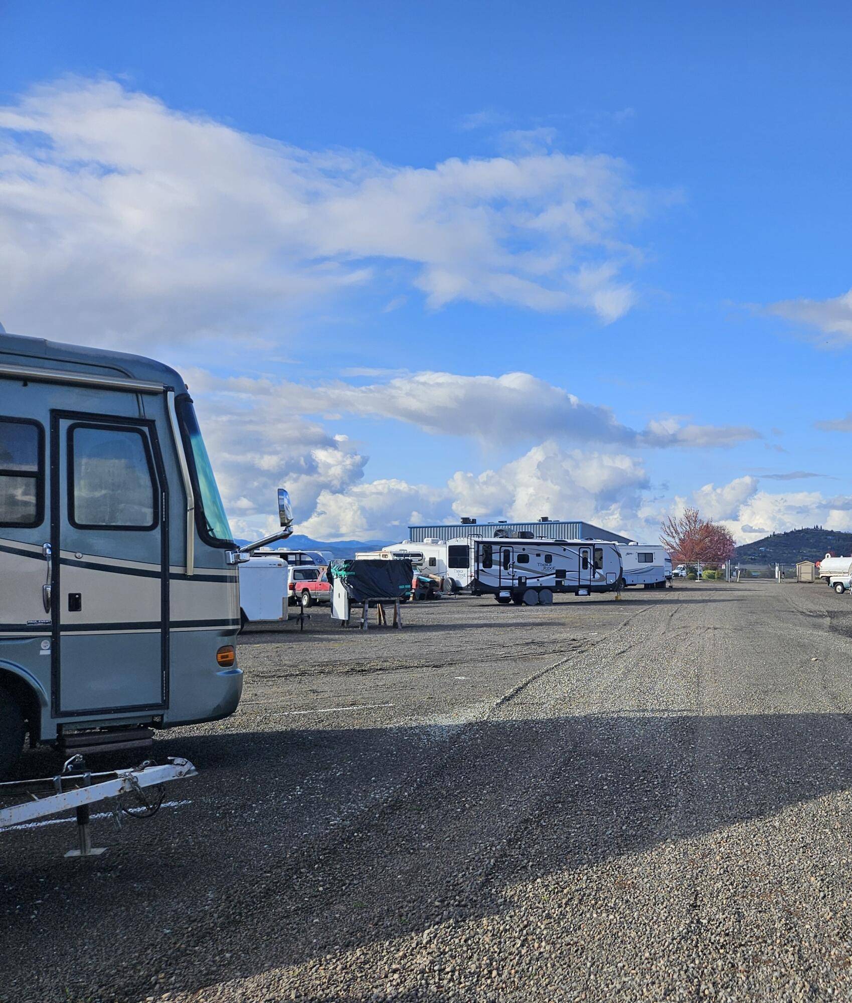 Eagle Point, OR 97524,700 Dutton RD