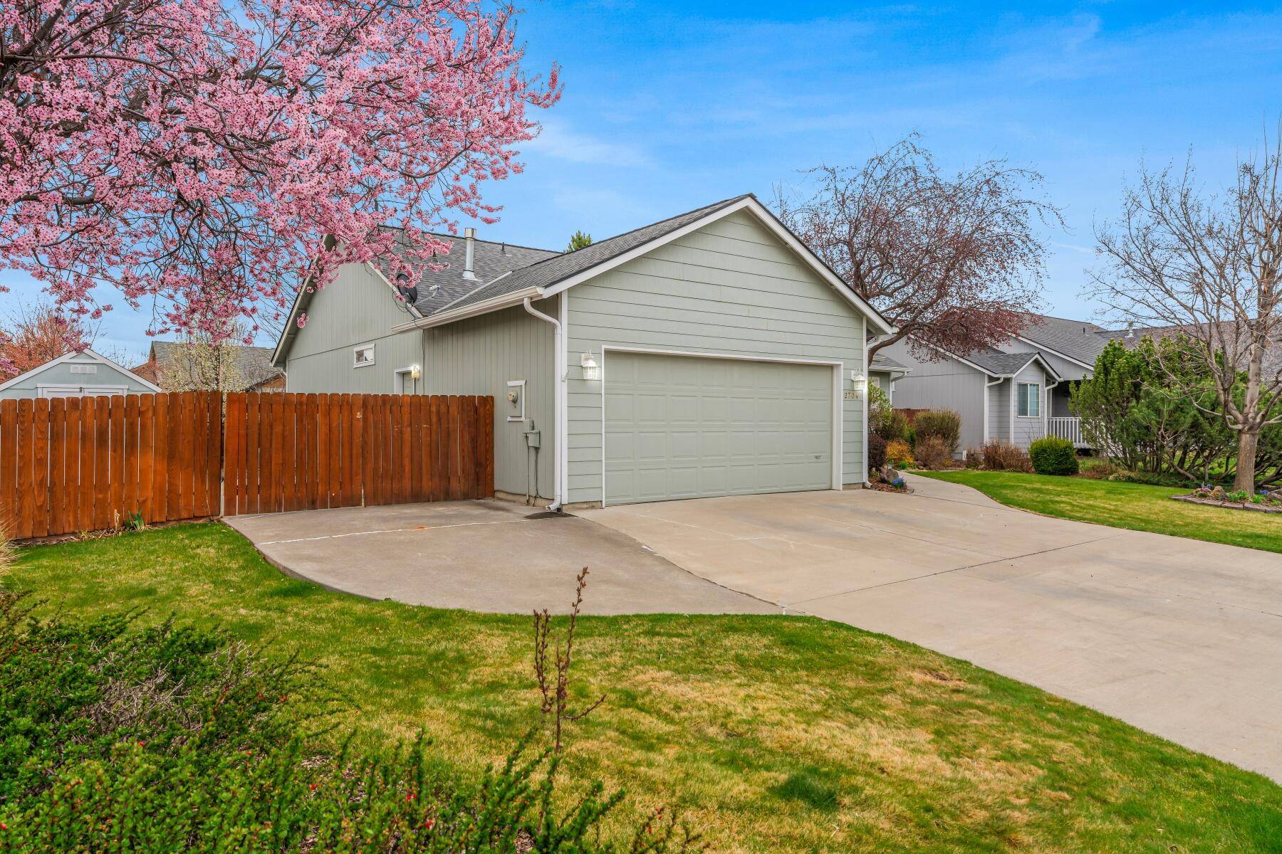 Redmond, OR 97756,2704 16th ST