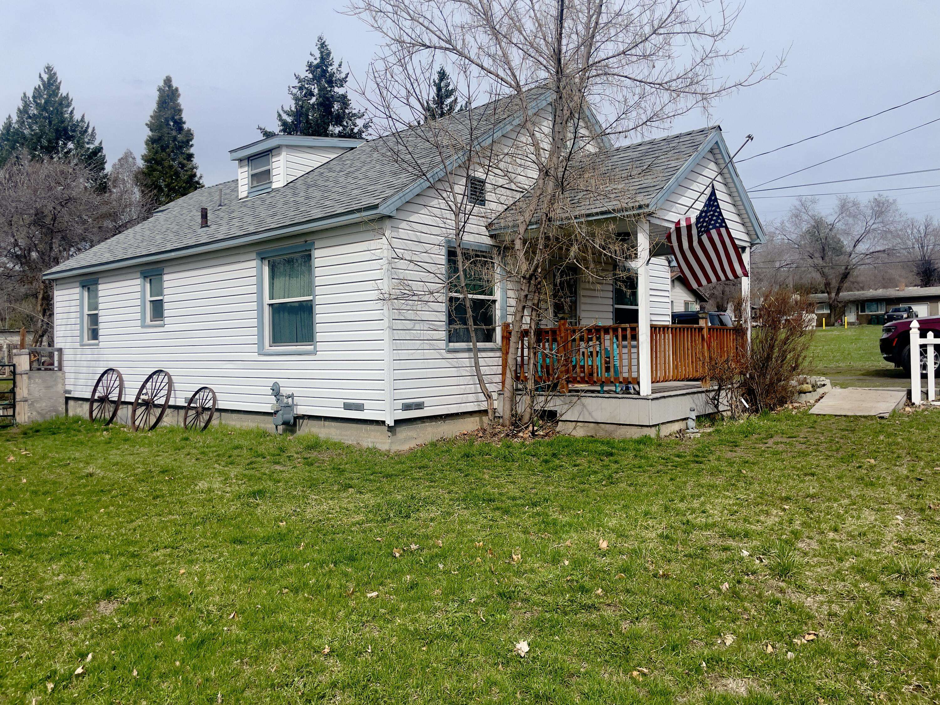 Klamath Falls, OR 97603,4847 Shasta WAY