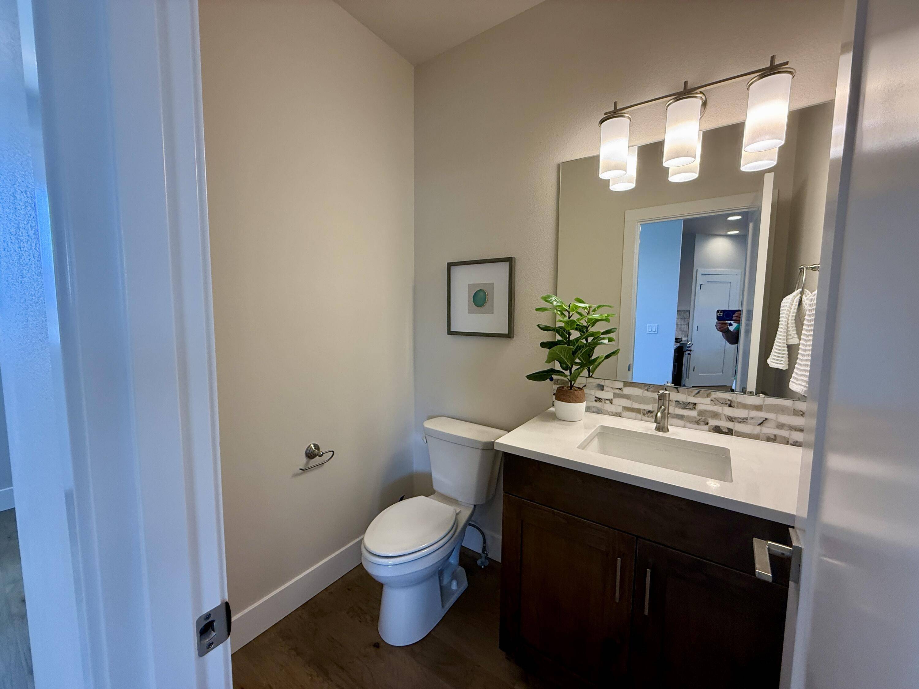 Bend, OR 97702,21425 Krakatoa CT