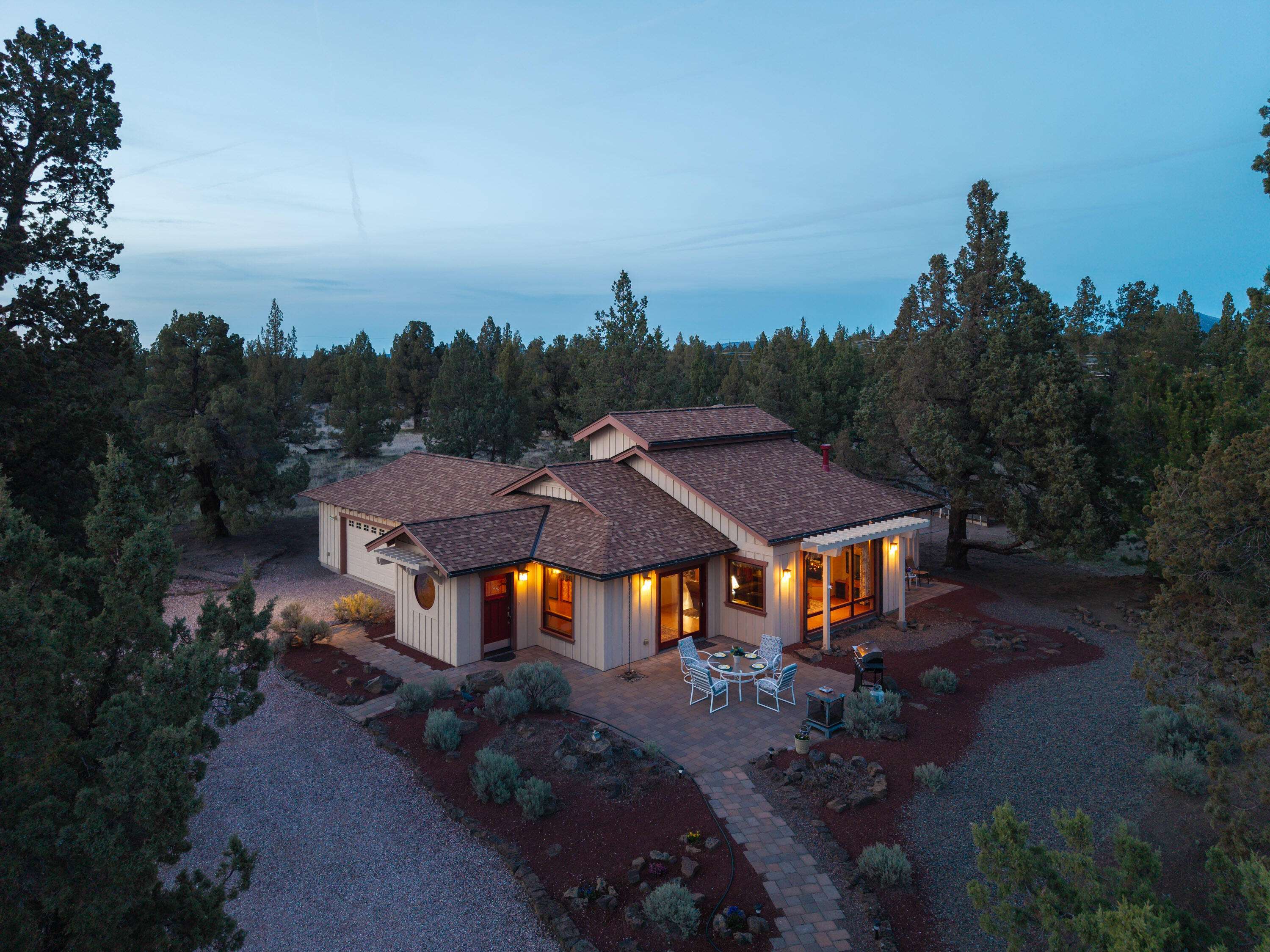 Redmond, OR 97756,6673 Homestead WAY