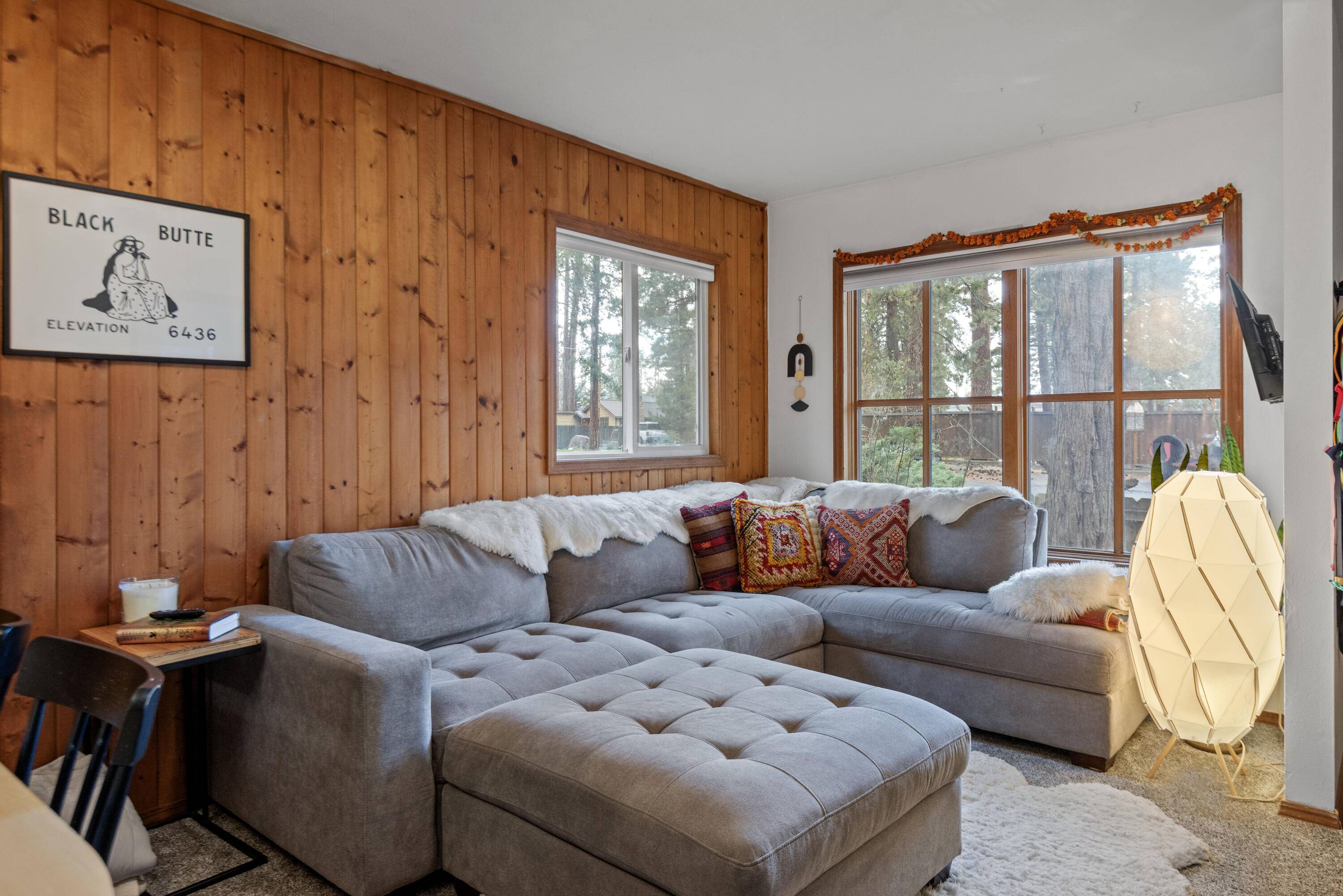 Sisters, OR 97759,187 Jefferson AVE