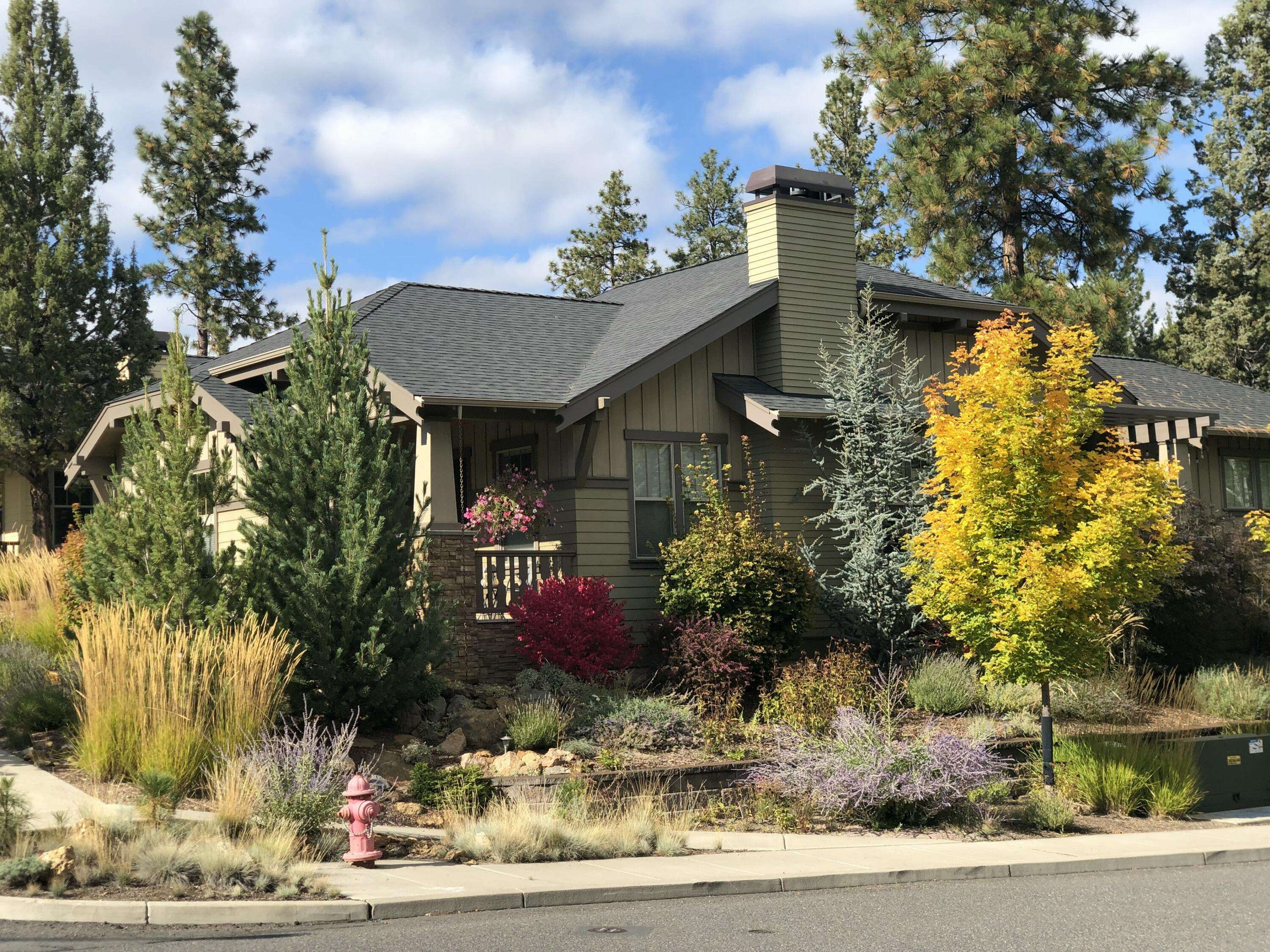 Bend, OR 97703,2304 BENS CT #1