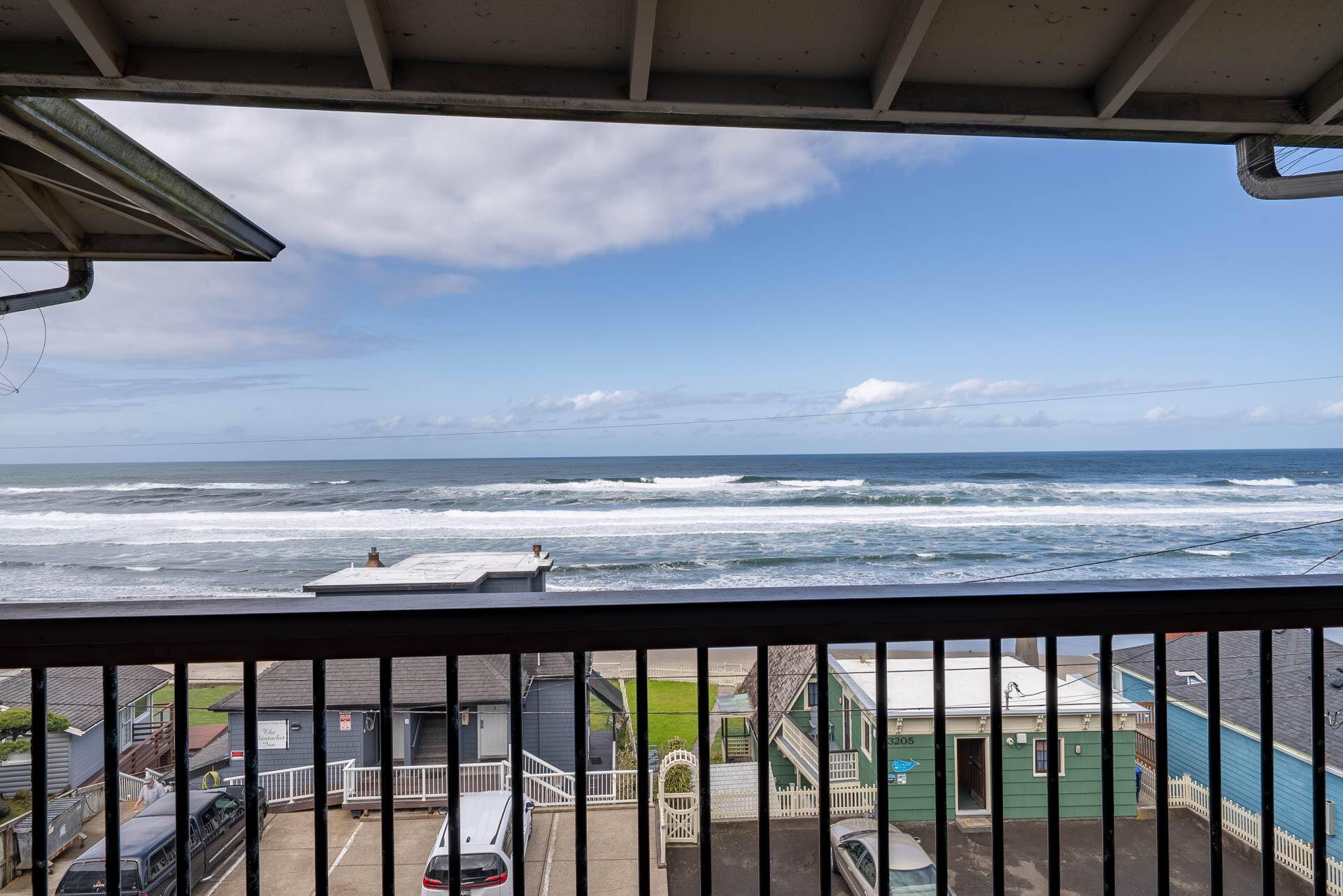 Lincoln City, OR 97367,1415 31st PL ## 369