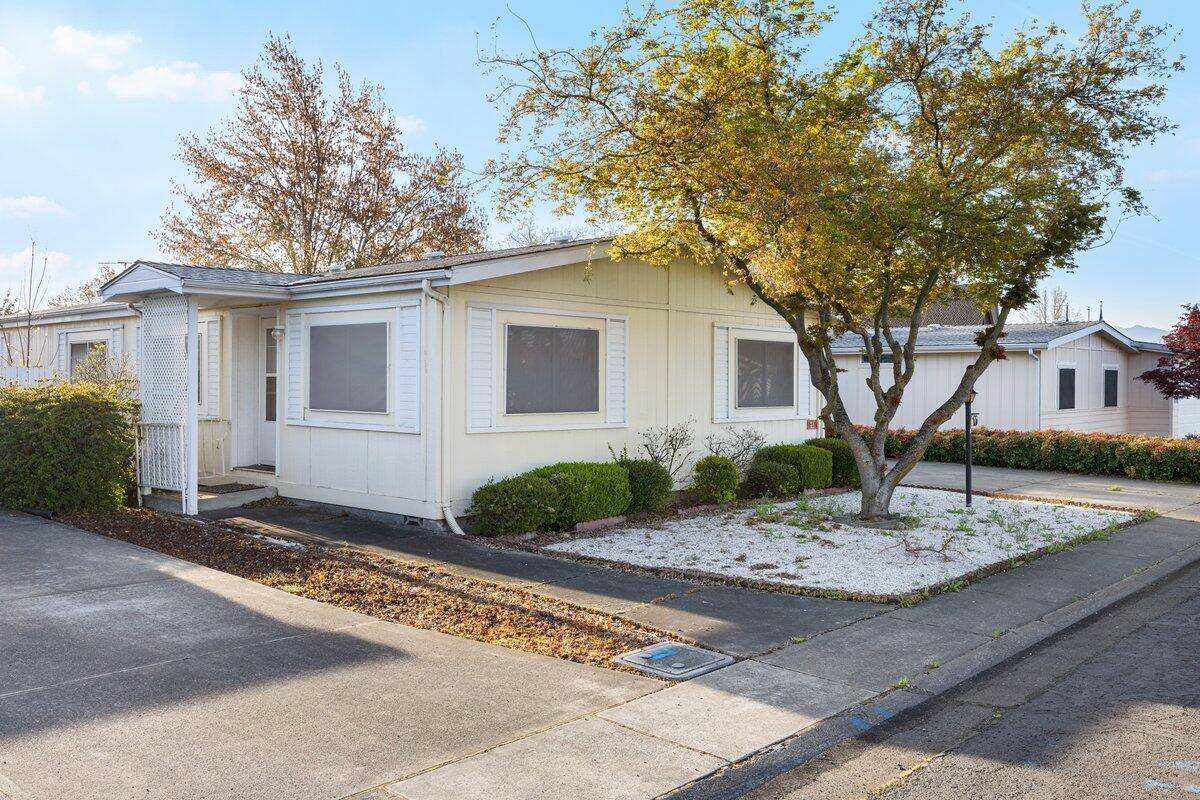 Central Point, OR 97502,555 Freeman RD #15