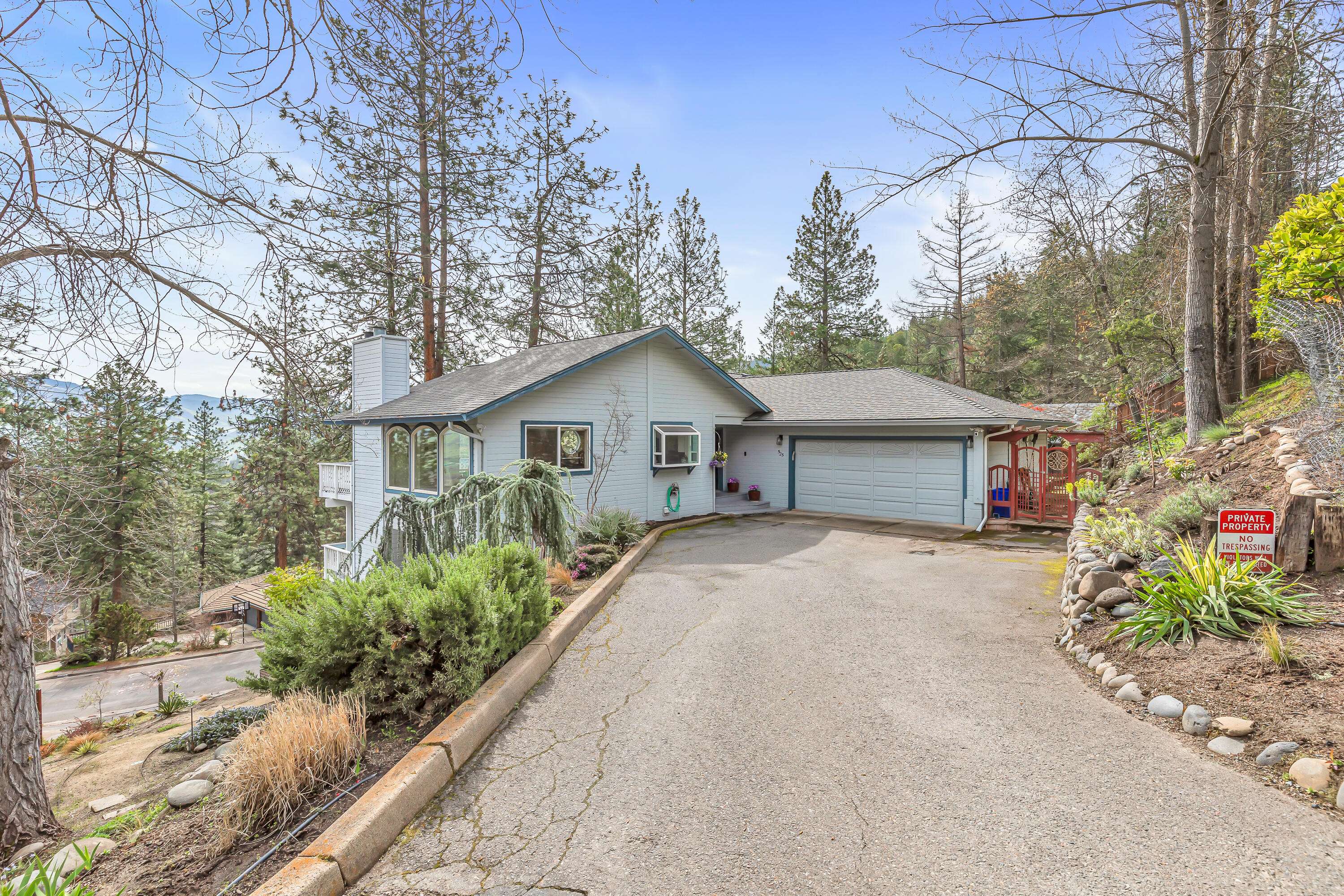 Ashland, OR 97520,525 Ashland LOOP