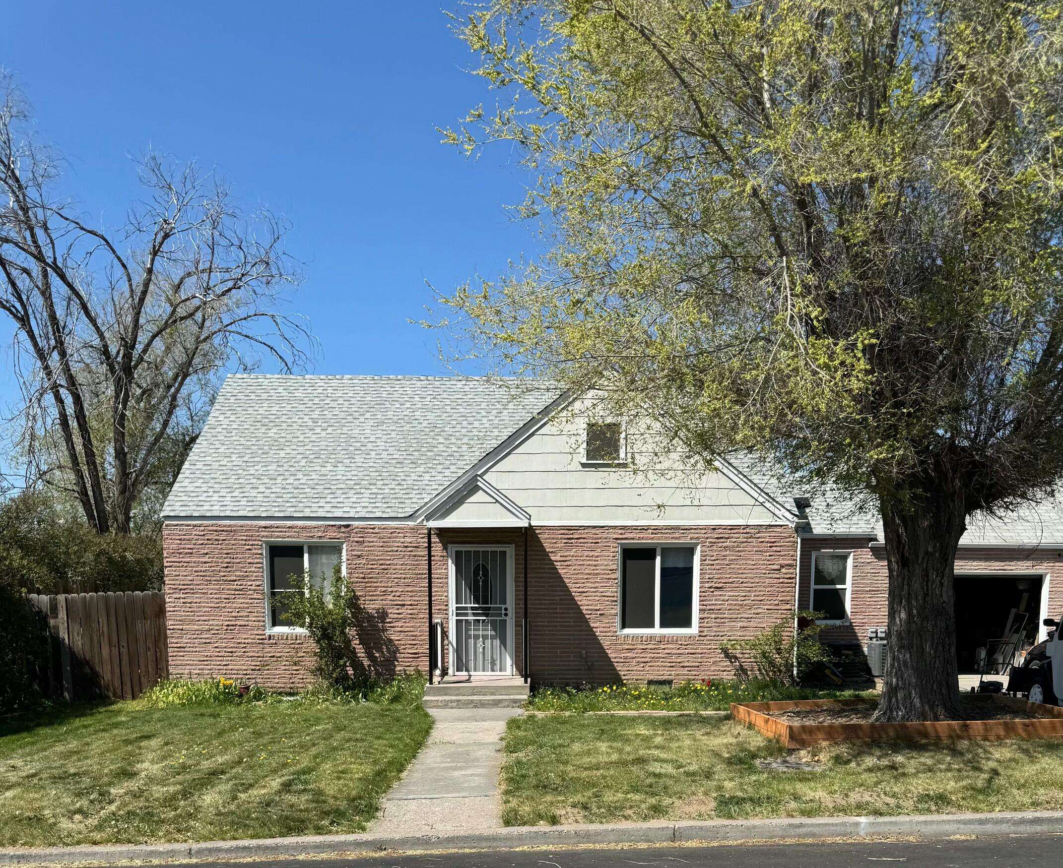 Madras, OR 97741,300 7th ST