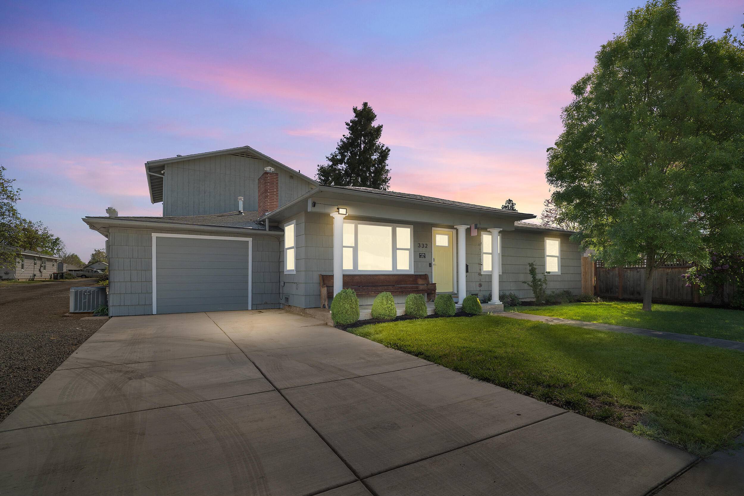 Central Point, OR 97502,332 2nd ST