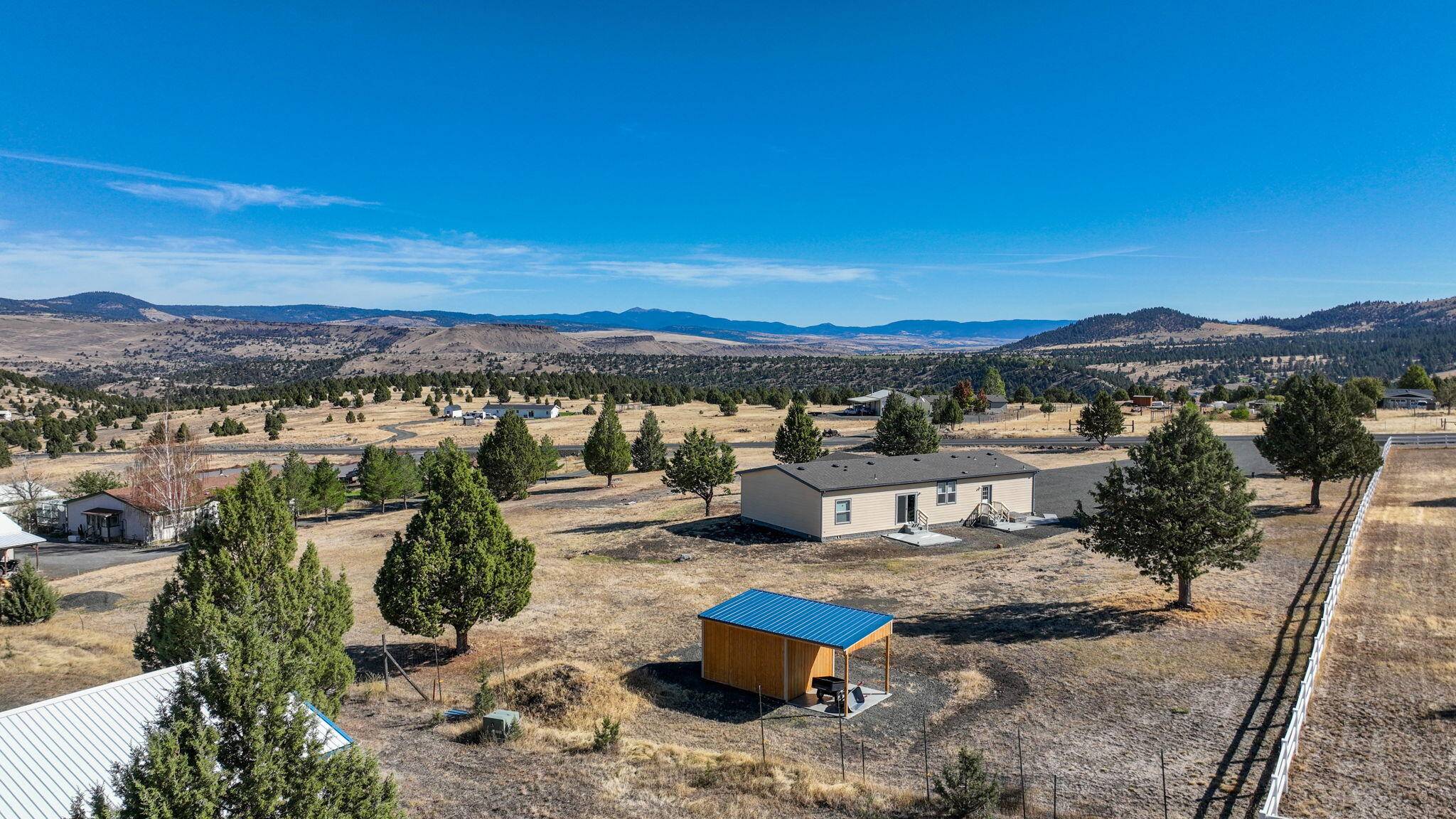 John Day, OR 97845,25912 Bench RD