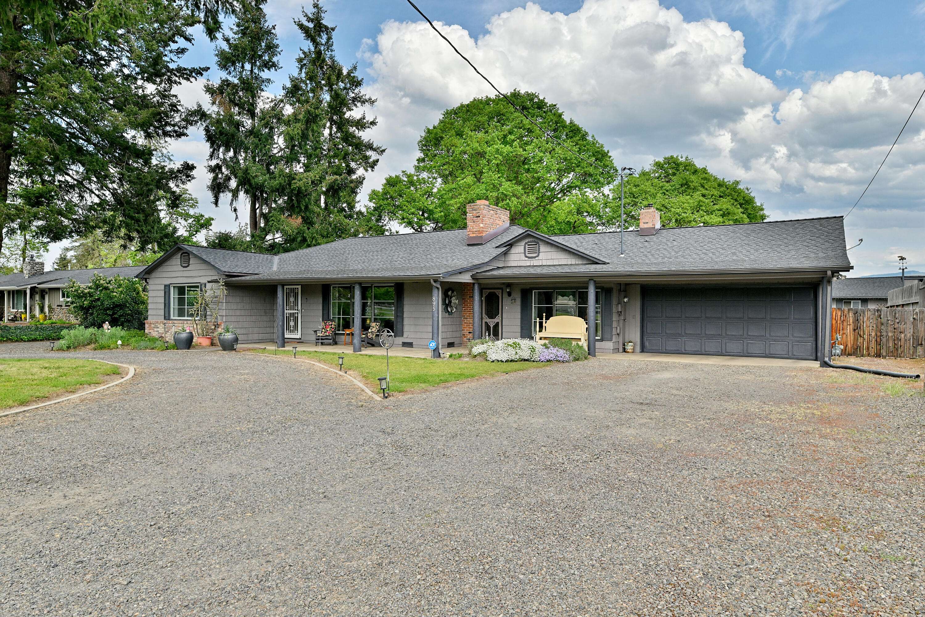 Medford, OR 97501,895 Casino RD