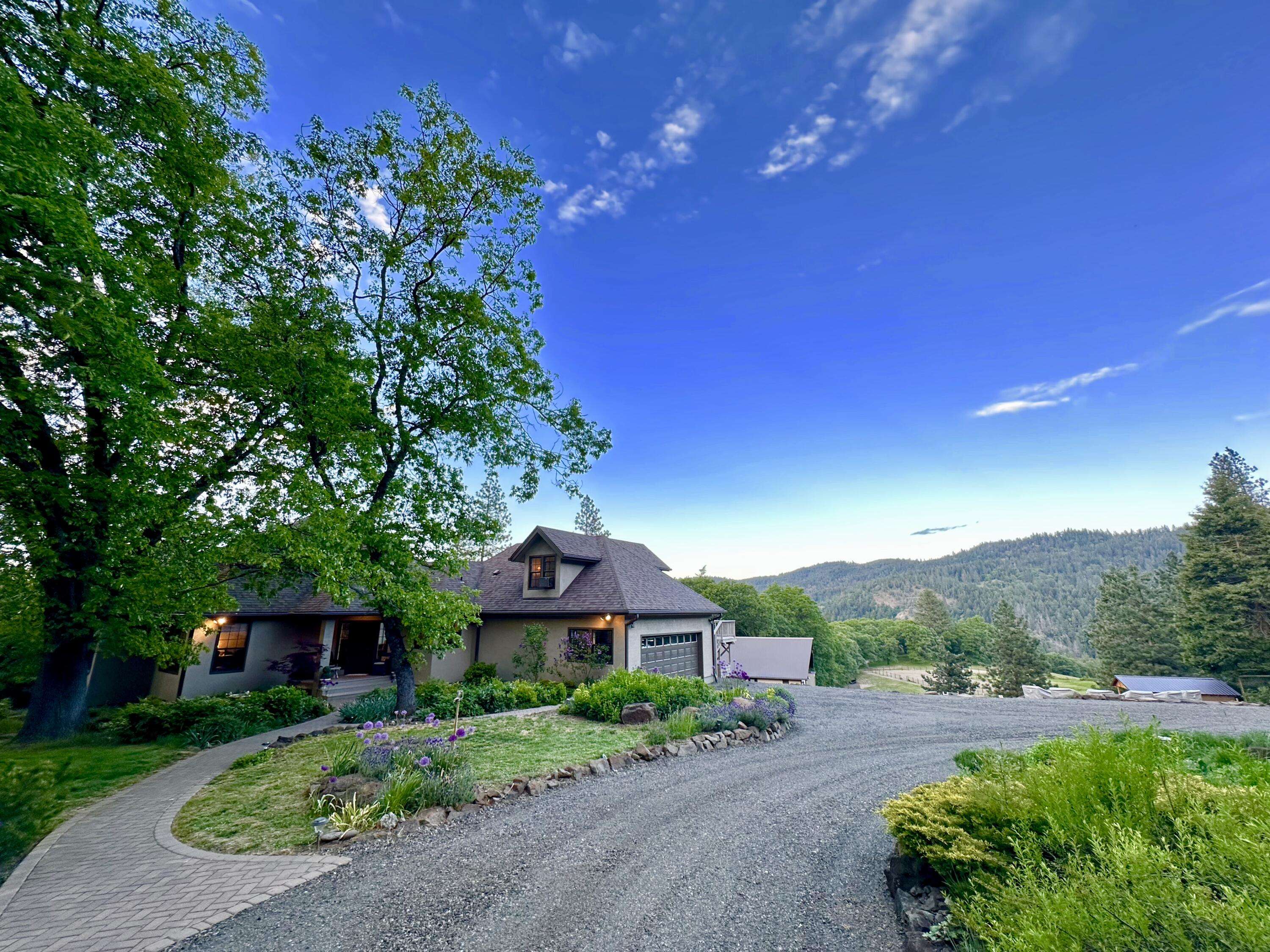 Ashland, OR 97520,5631 Old Highway 99 S