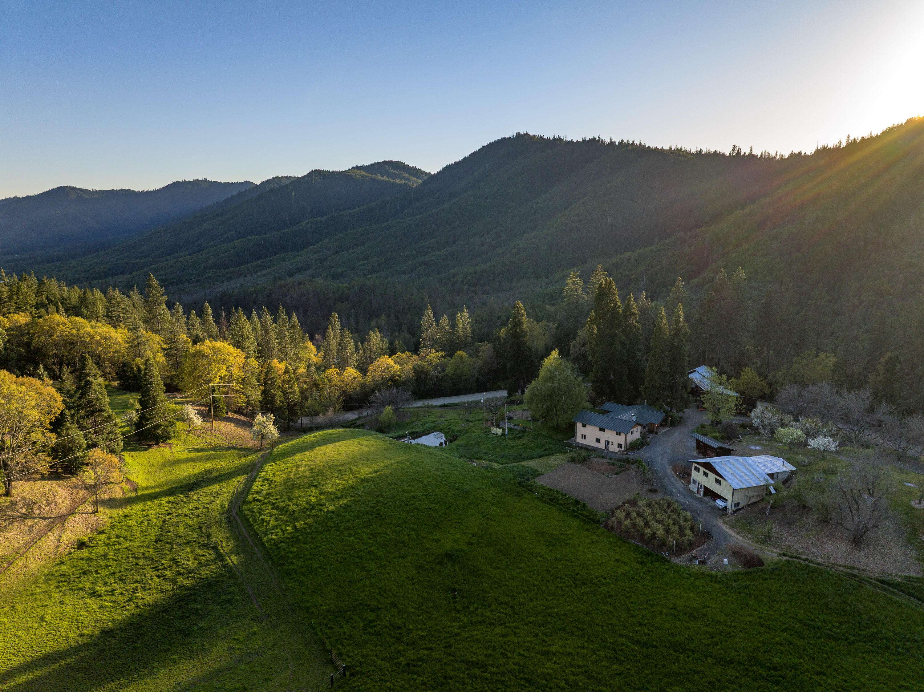 Gold Hill, OR 97525,12310 Ramsey RD
