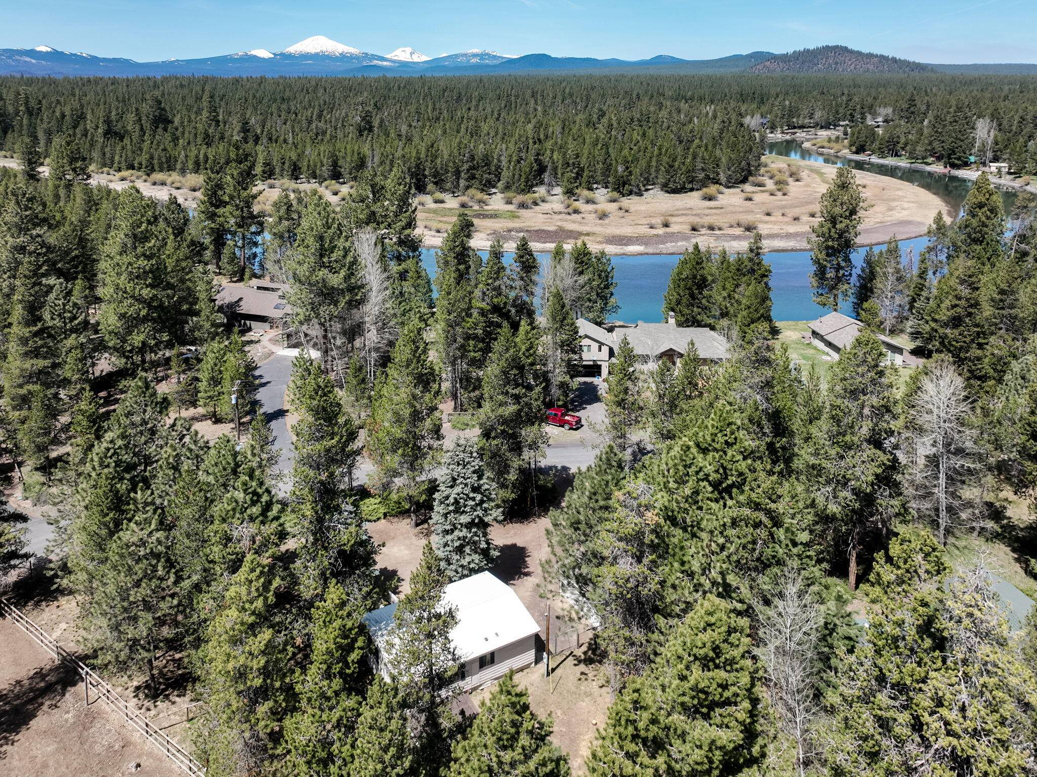 Bend, OR 97707,55516 Big River DR