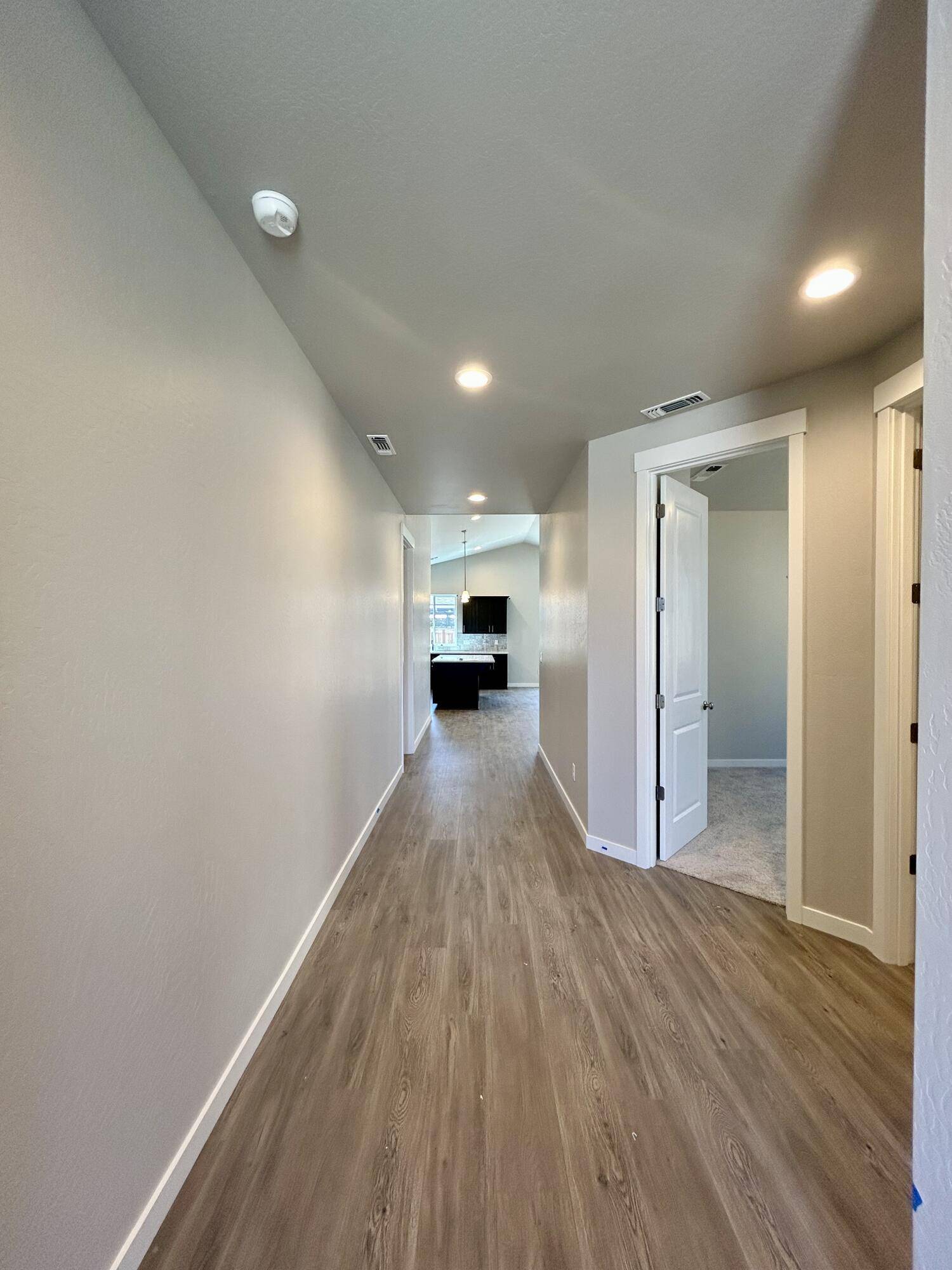 Eagle Point, OR 97524,112 Valemont DR #17
