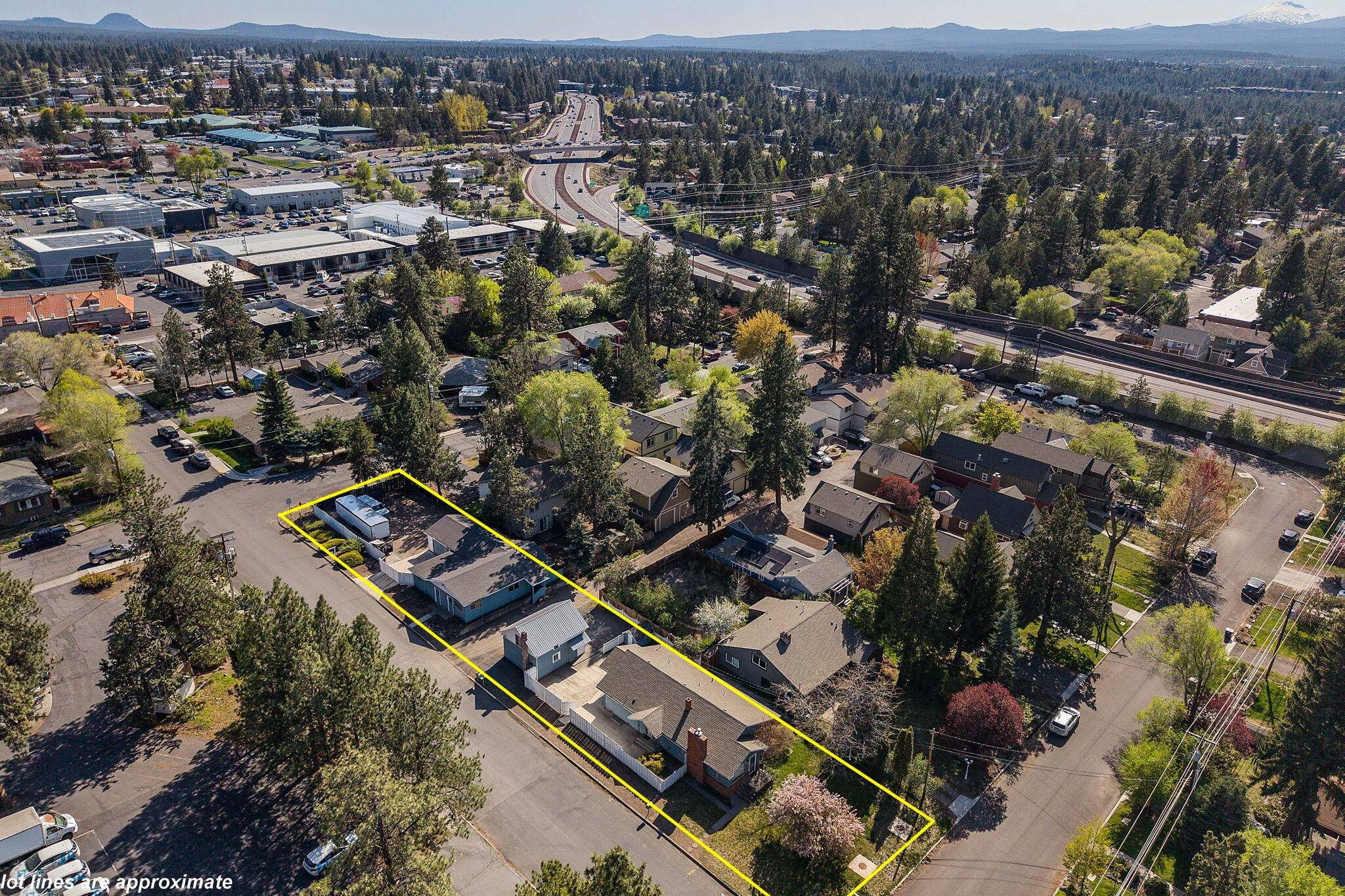 Bend, OR 97702,195 Roosevelt AVE