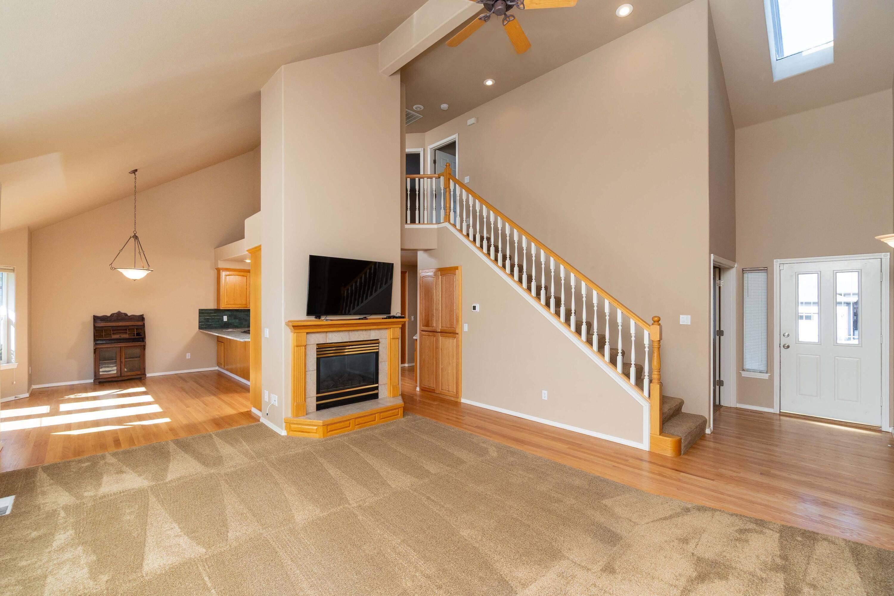 Bend, OR 97702,776 Shadowood DR