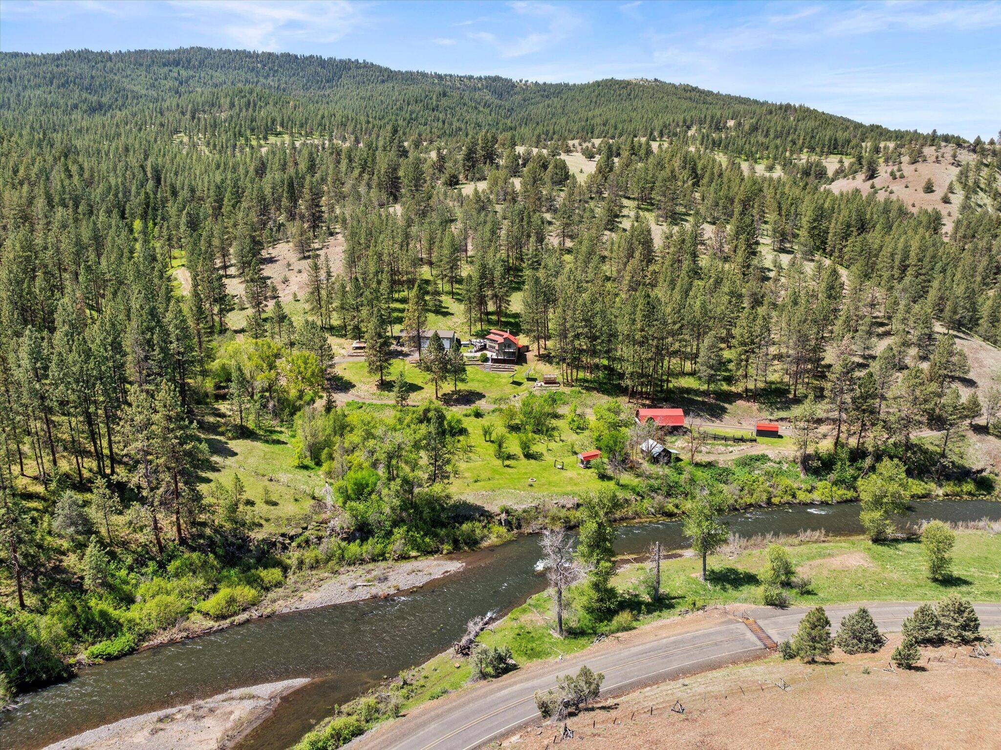 Long Creek, OR 97856,61702 Middle Fork LN