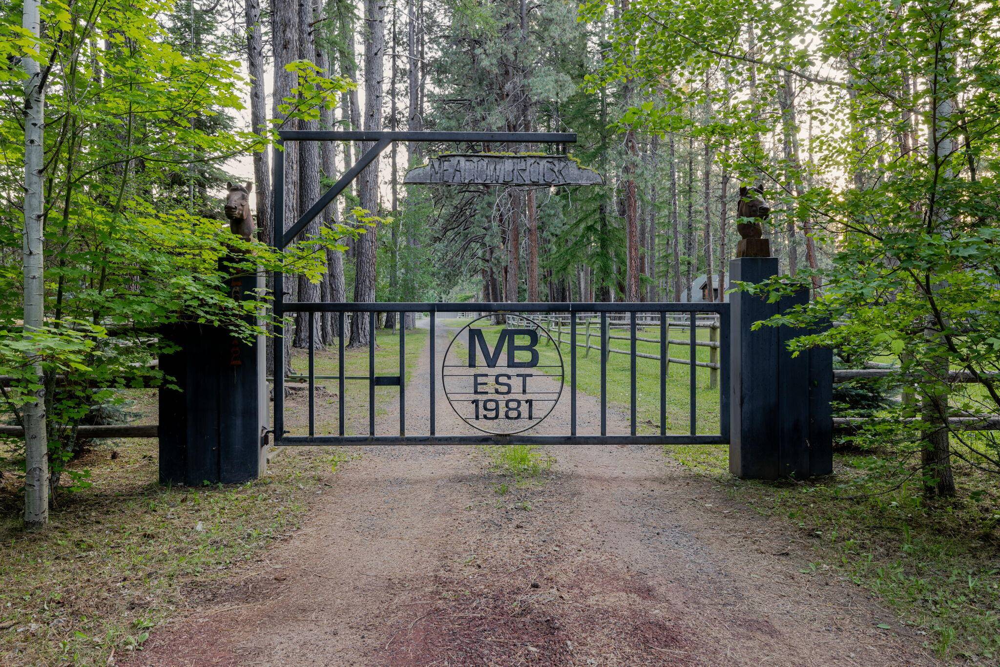Camp Sherman, OR 97730,26306 Metke LN
