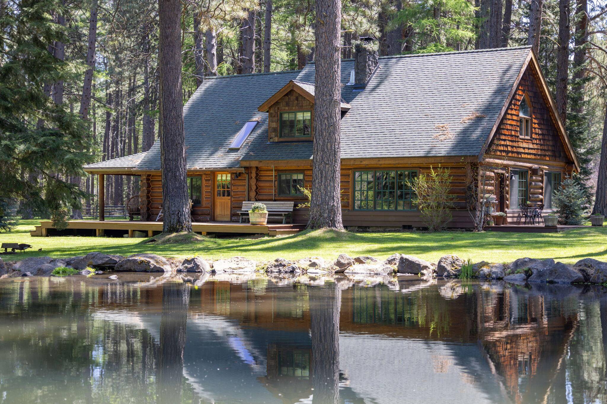 Camp Sherman, OR 97730,26306 - 26308 SW Metke LN