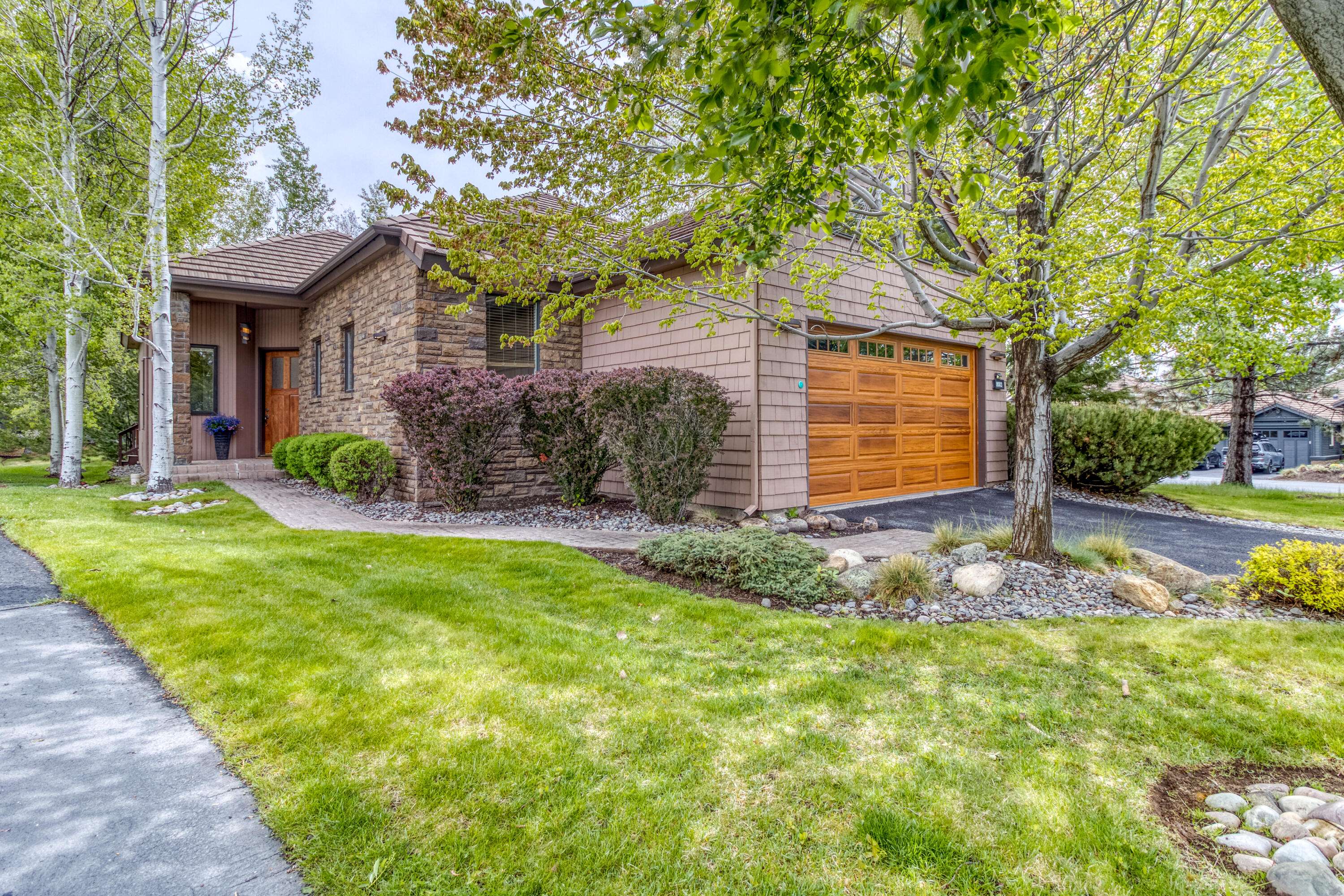 Bend, OR 97702,19312 Goose Creek CT