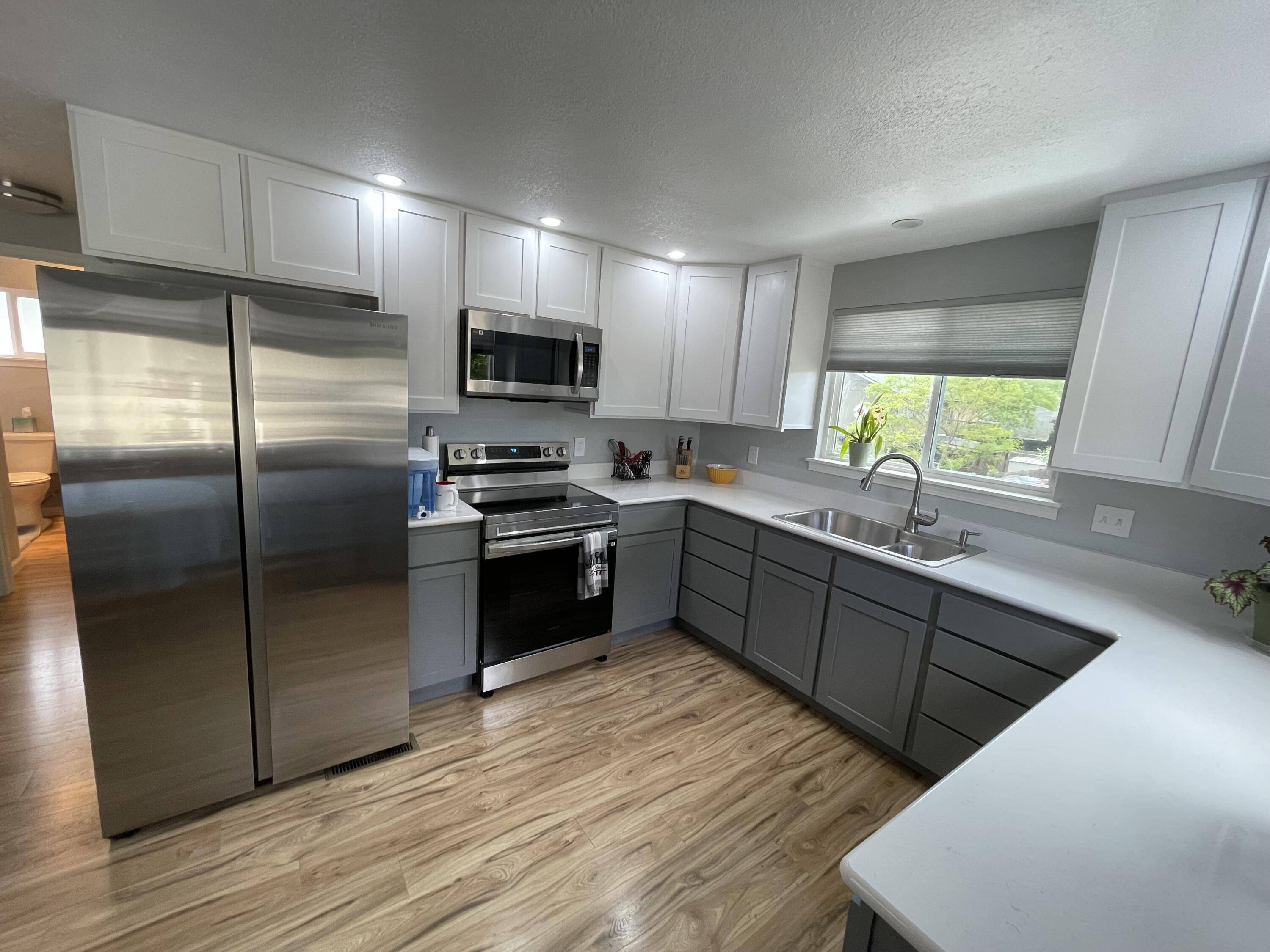Eagle Point, OR 97524,720 Sarah Park CIR