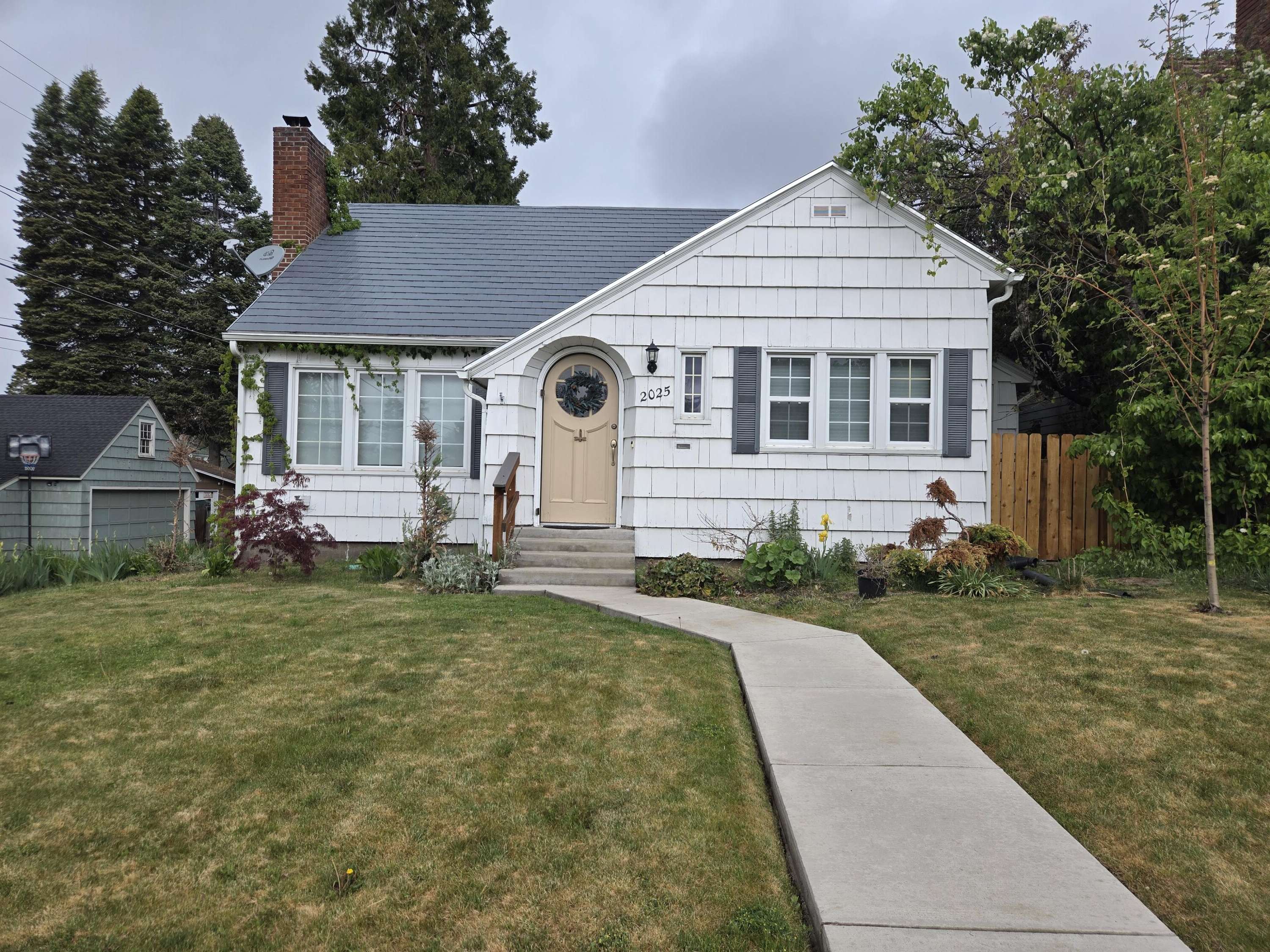 Klamath Falls, OR 97601,2025 Lawrence ST