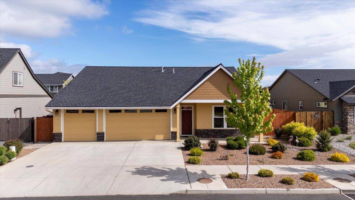 Redmond, OR 97756,2571 Greenwood AVE