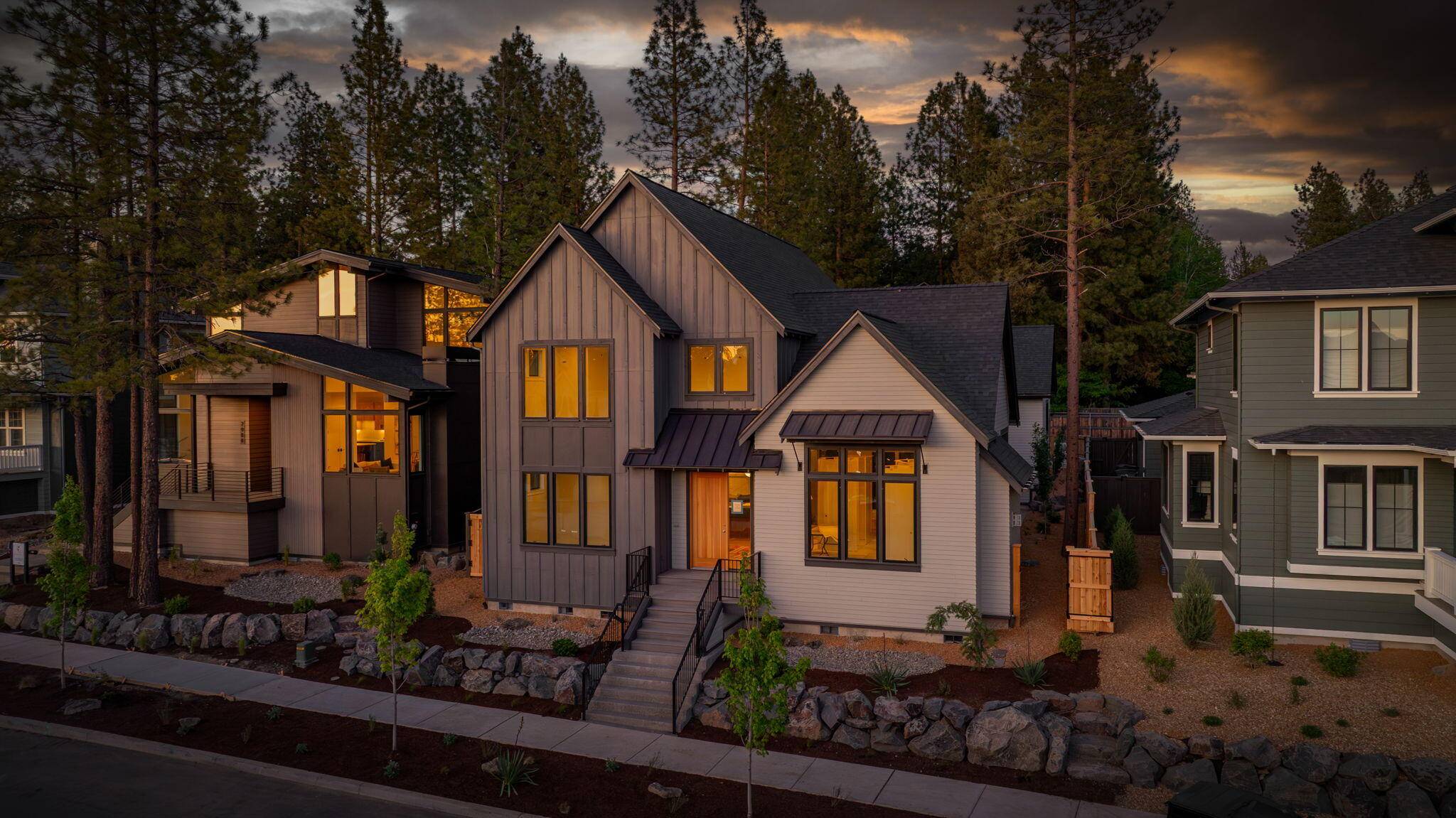 Bend, OR 97703,2984 Polarstar AVE #21