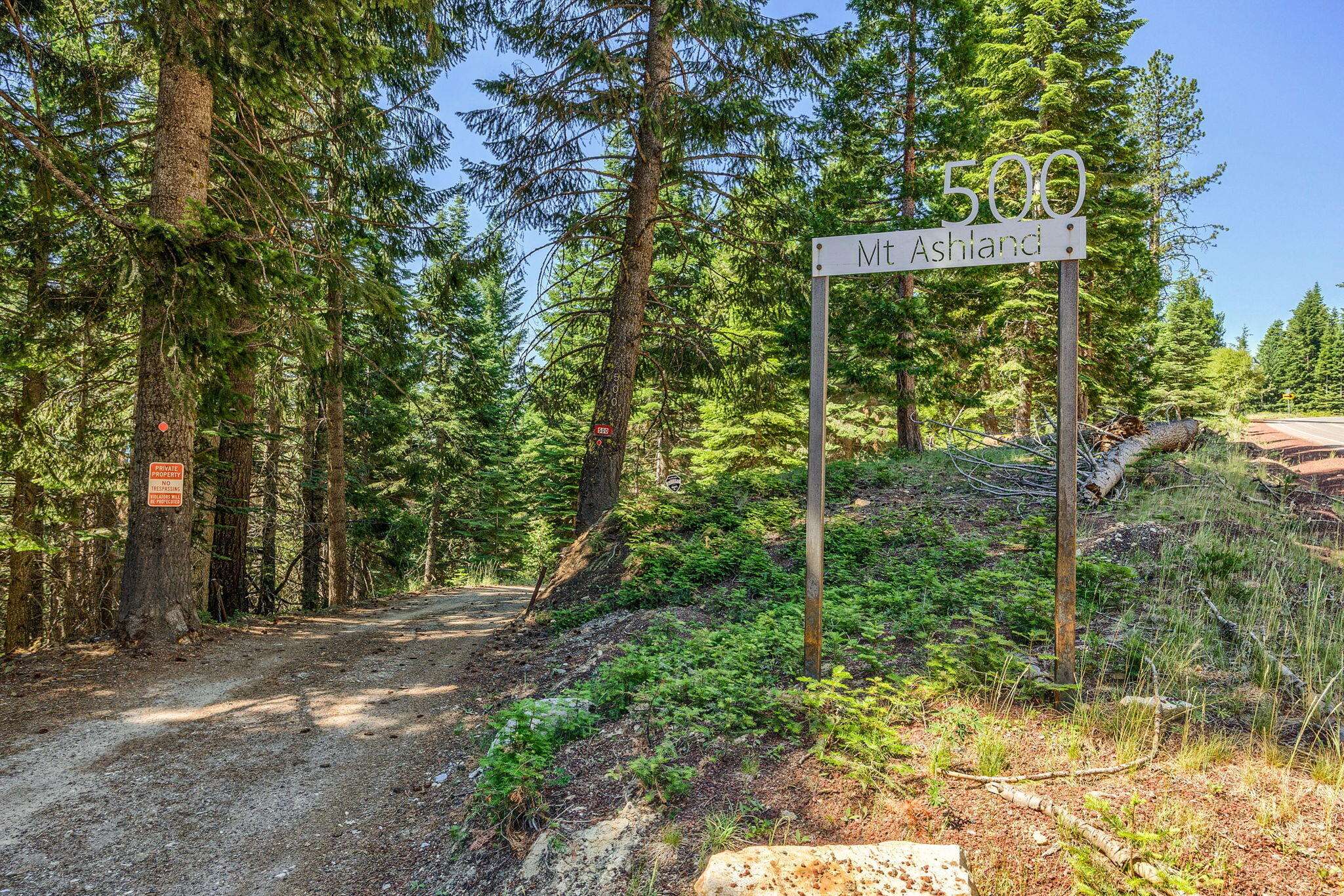 Ashland, OR 97520,500 Mt Ashland Ski RD