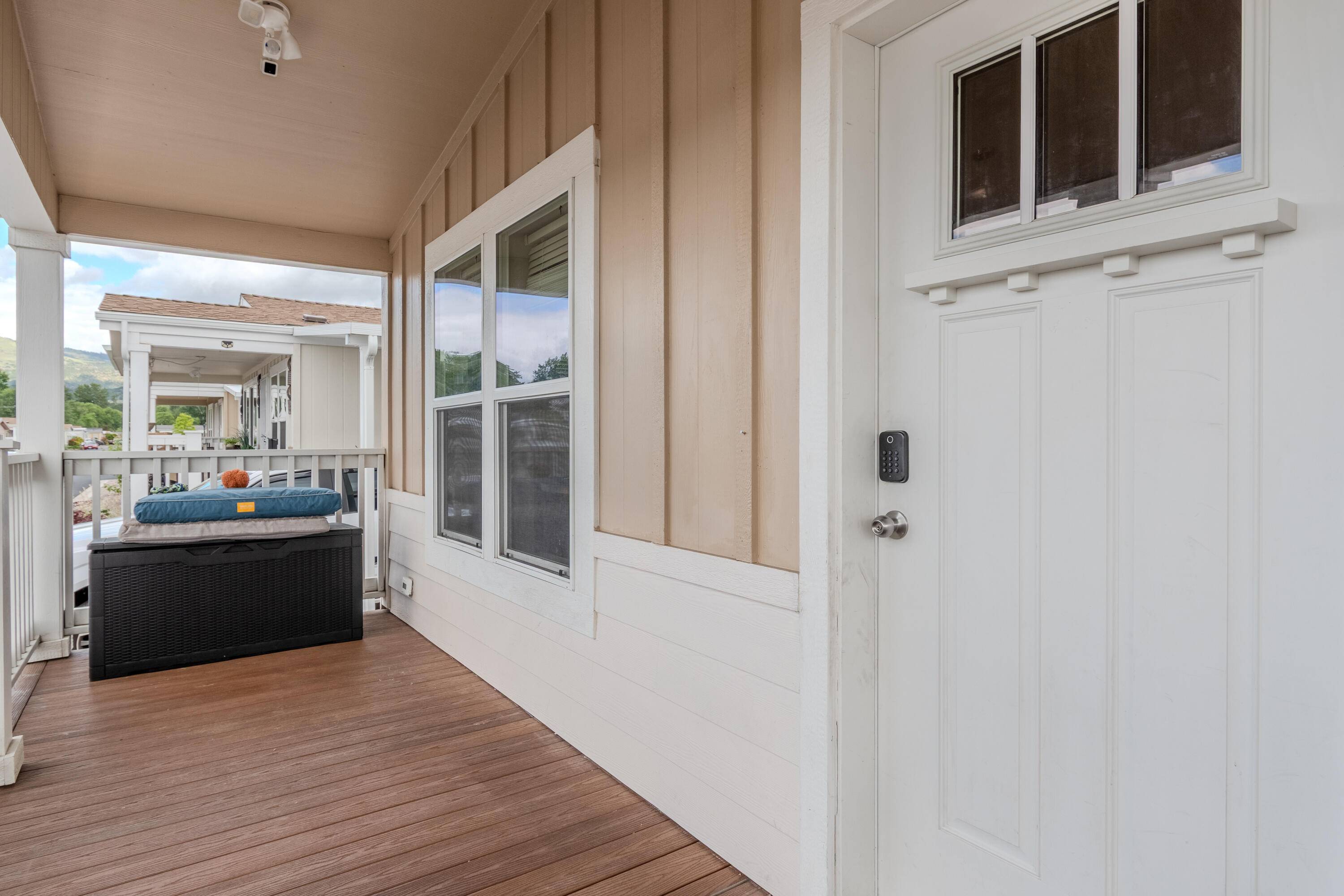 Medford, OR 97501,3555 Pacific Hwy #26