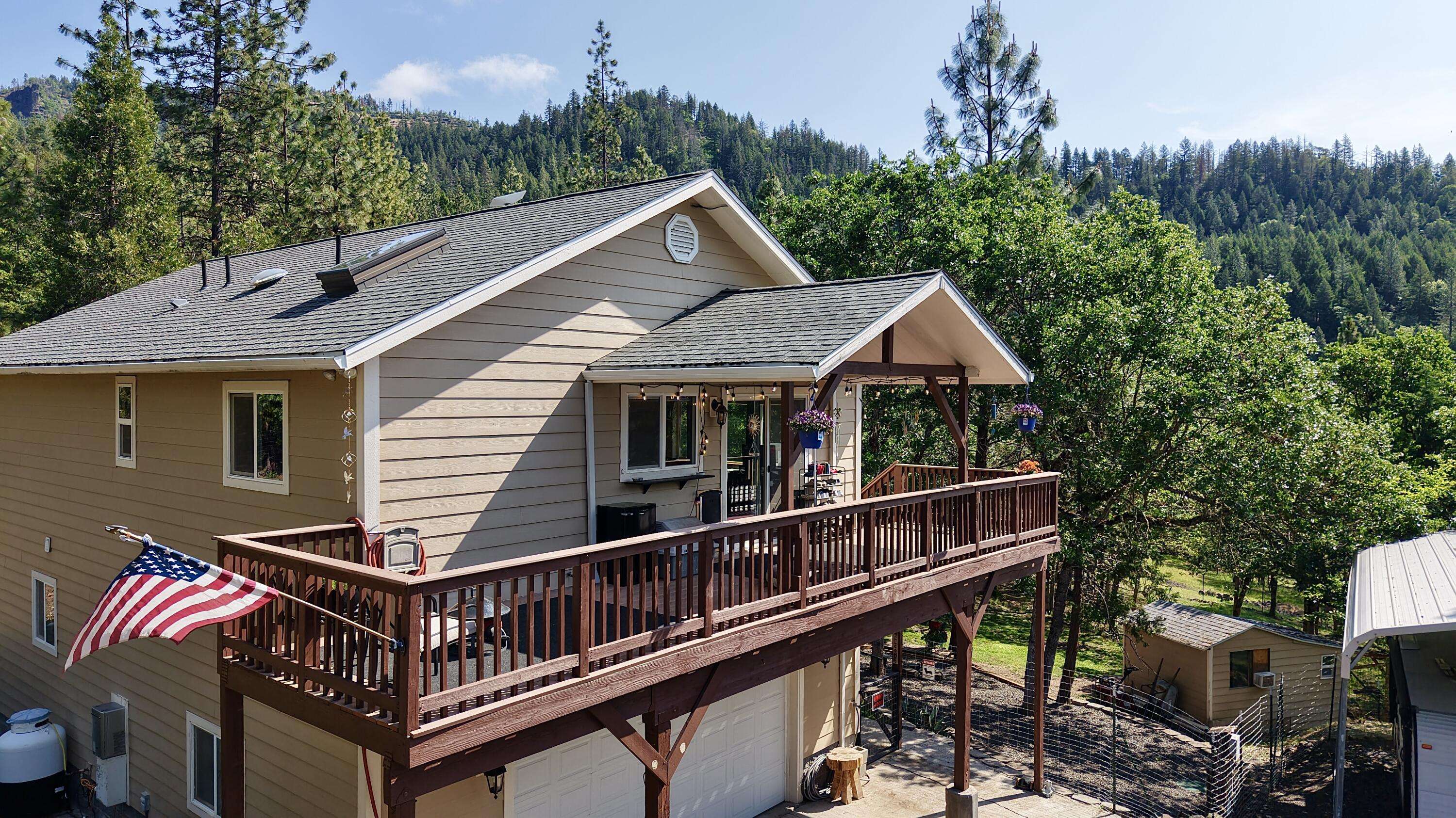Prospect, OR 97536,135 Manzanita DR