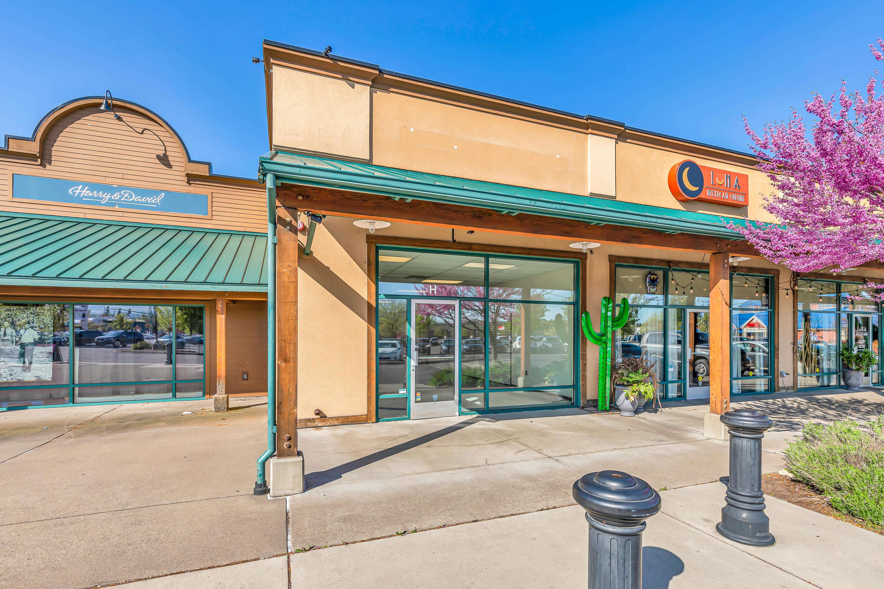 Medford, OR 97501,1310 Center DR #Suite H