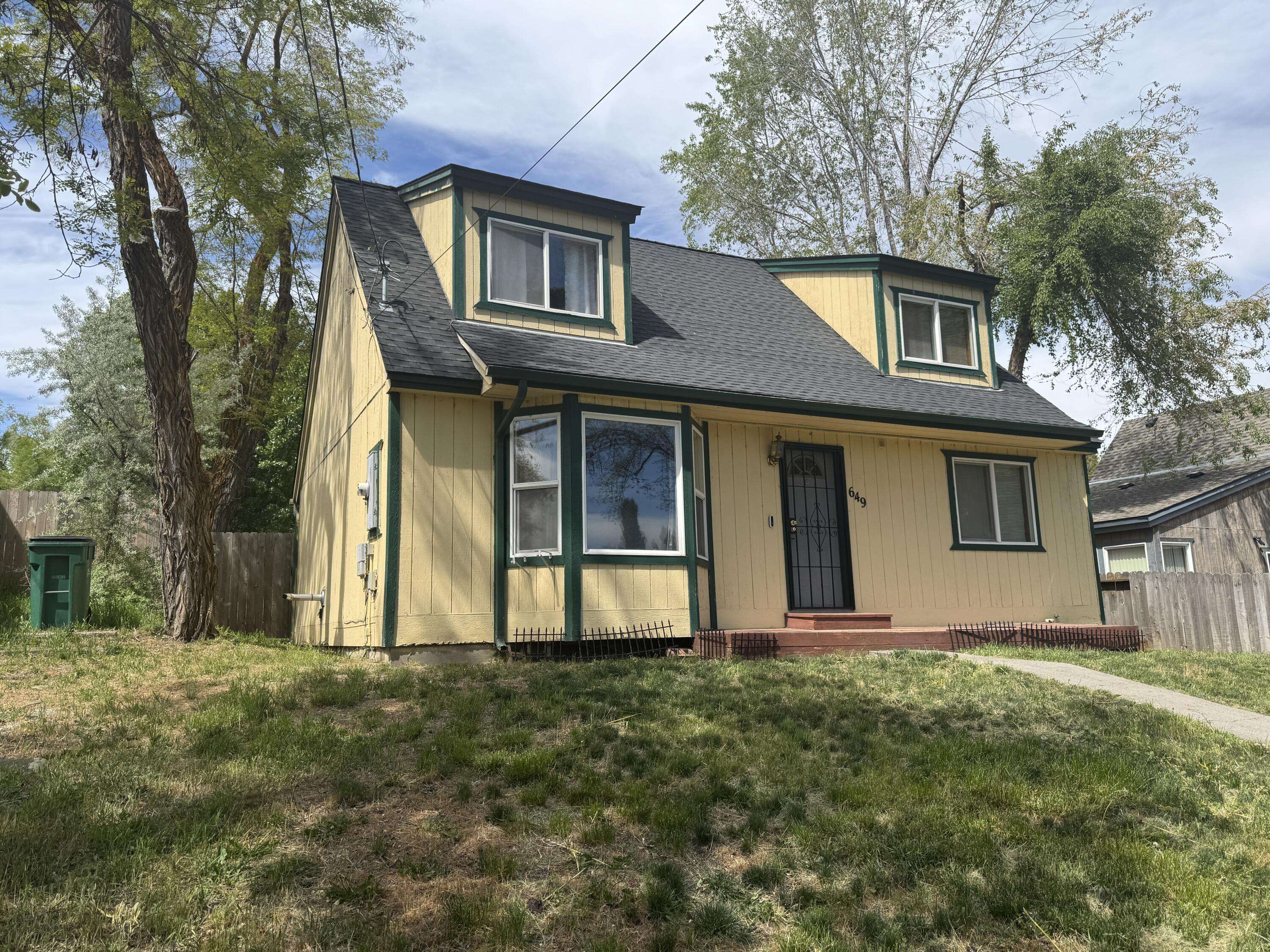Klamath Falls, OR 97601,649 Front ST