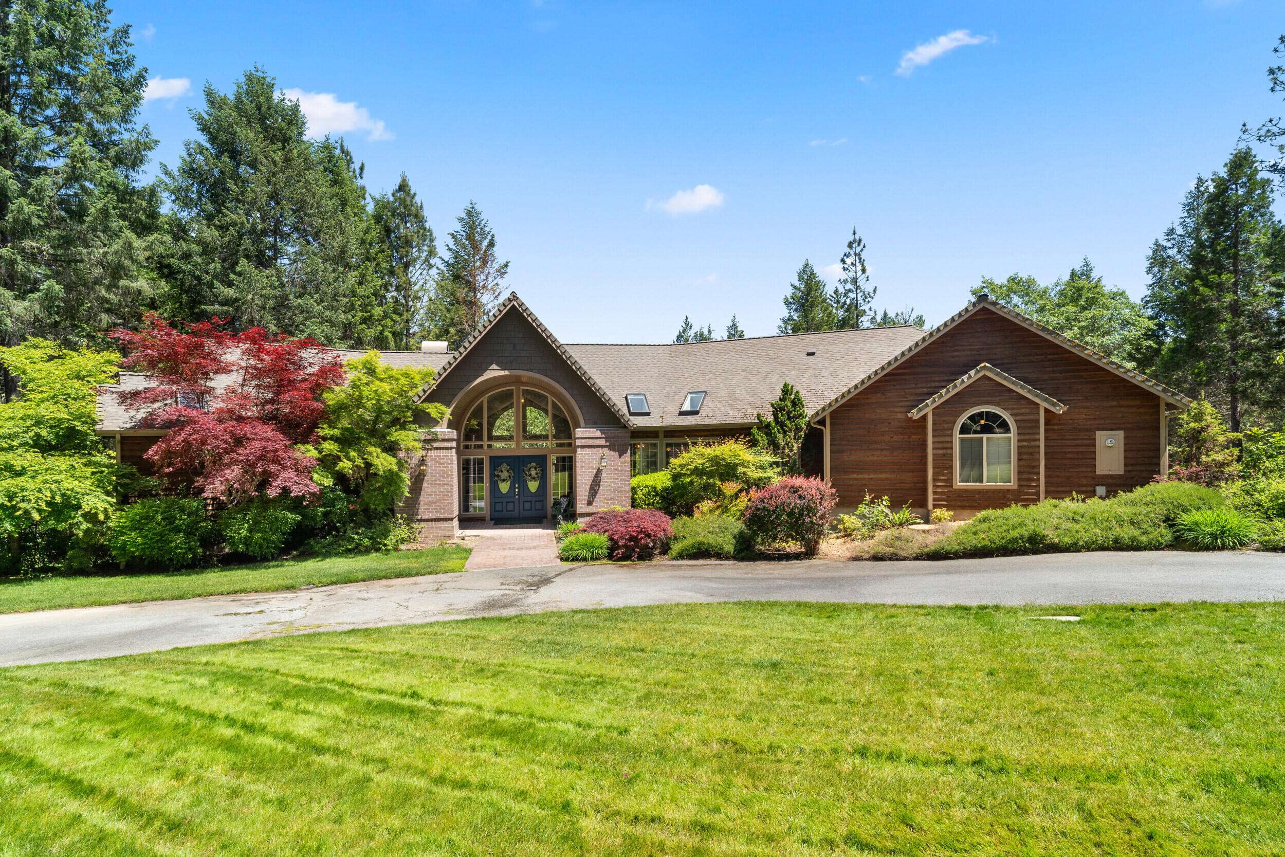 Grants Pass, OR 97526,1219 Pinnon RD