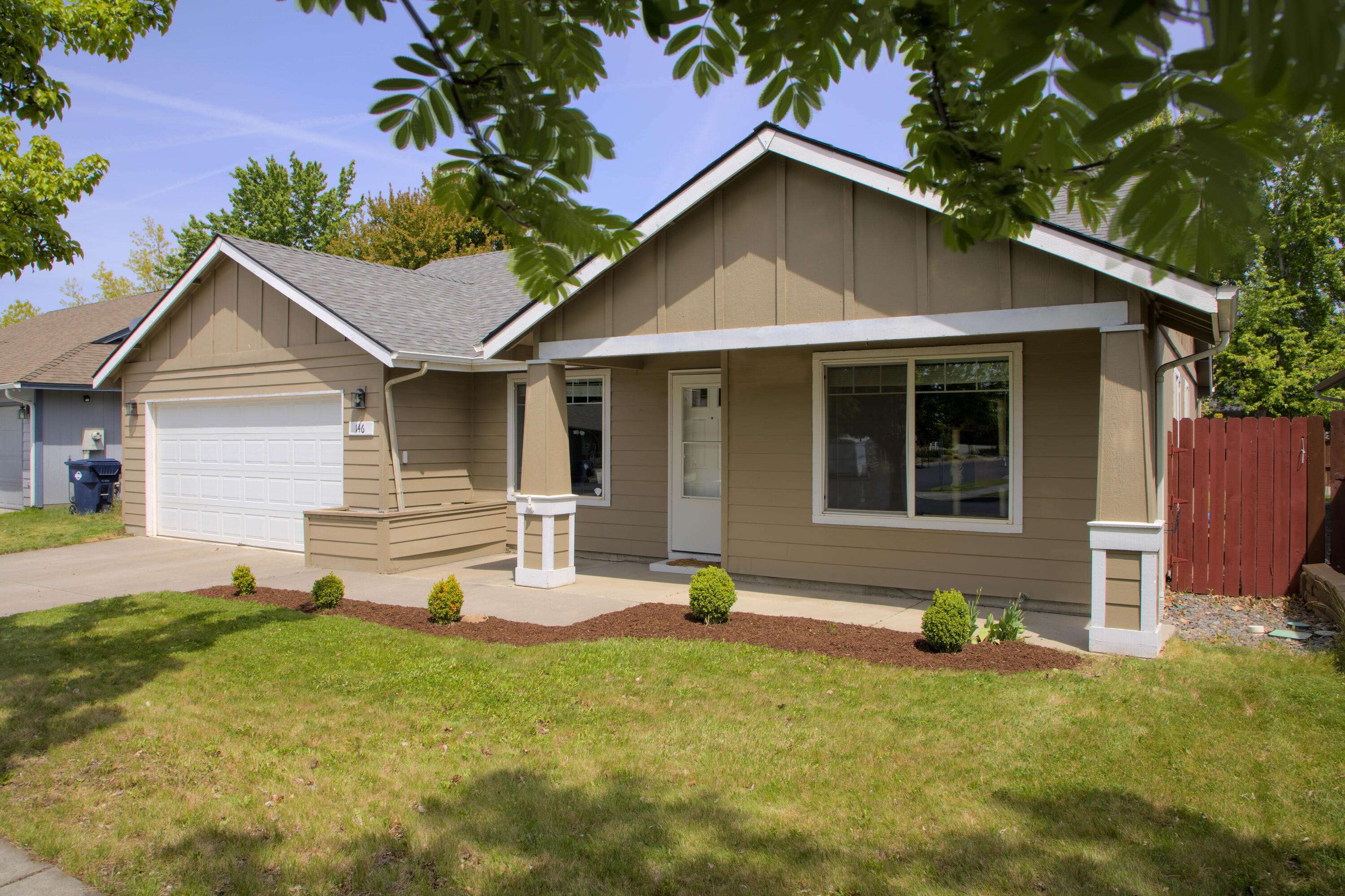 Redmond, OR 97756,146 25th ST
