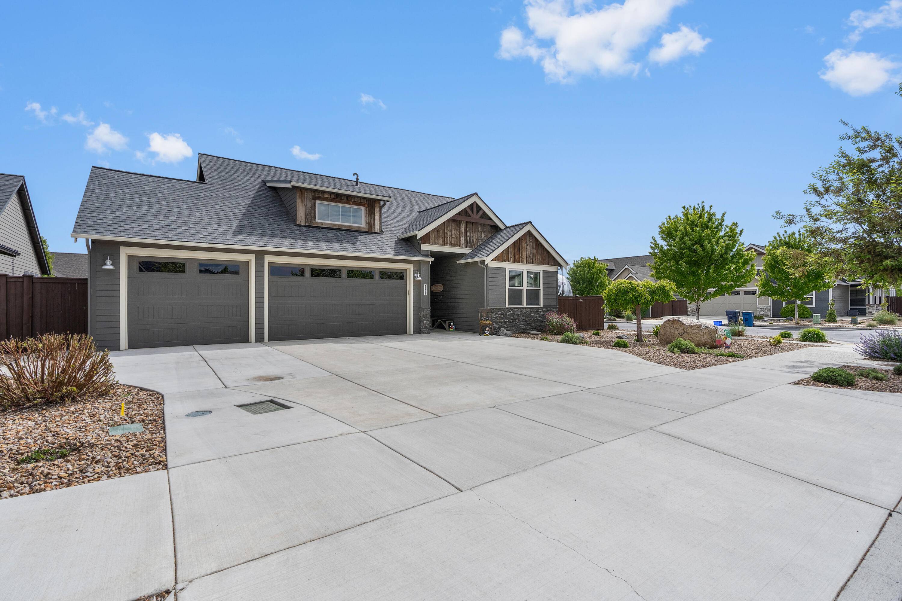 Redmond, OR 97756,4190 Badger CT #85