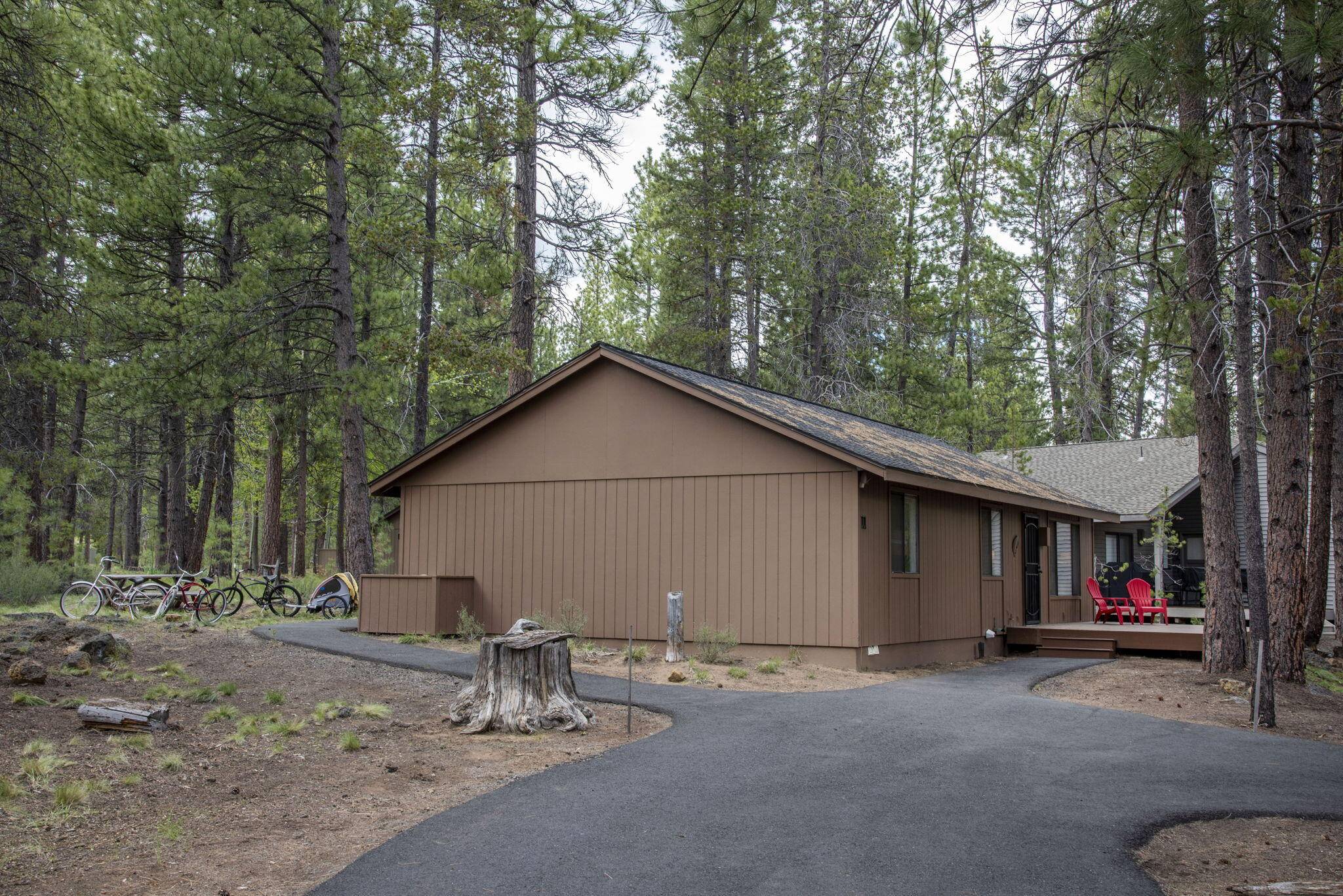 Sunriver, OR 97707,18015 Diamond Peak LN #11