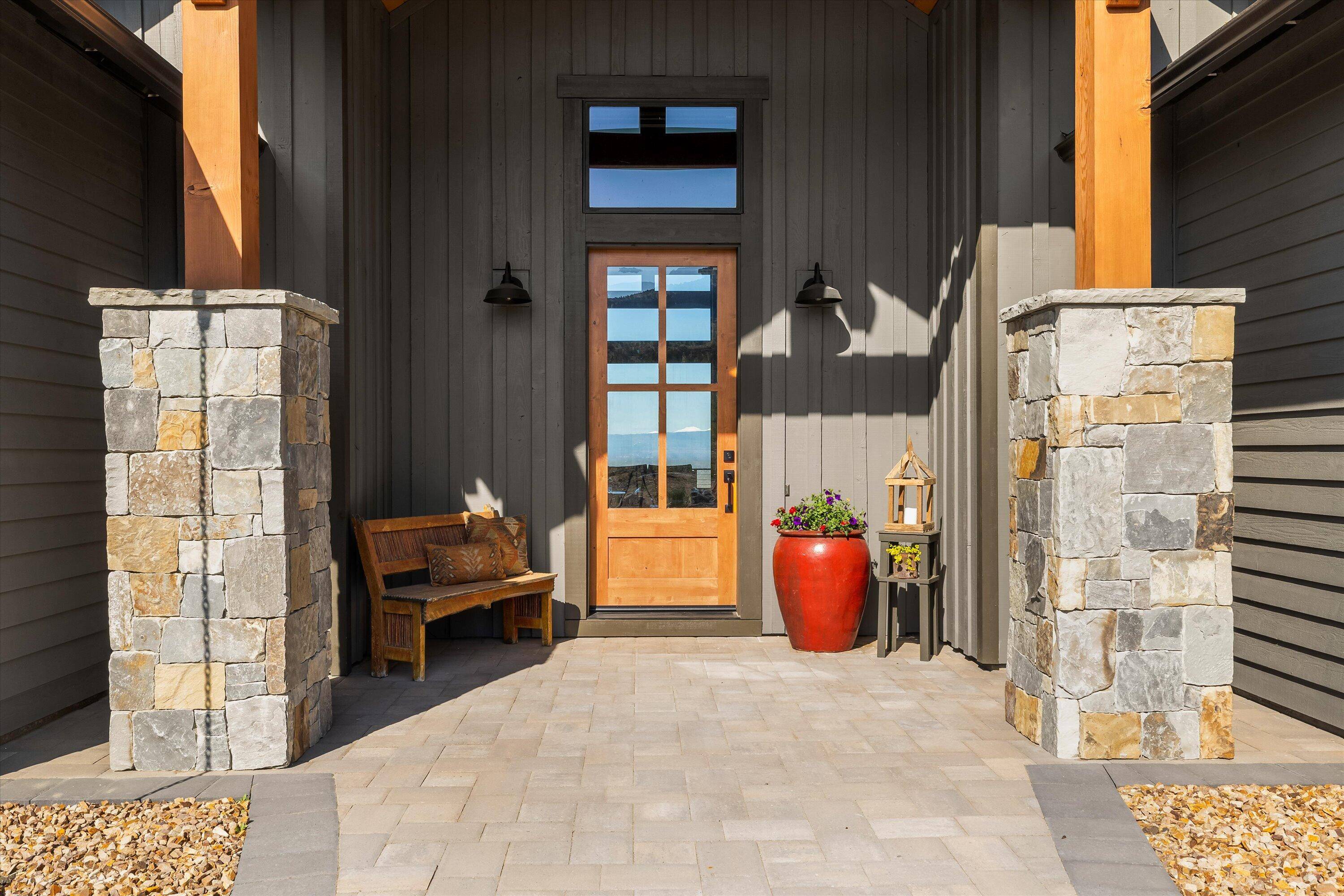 Powell Butte, OR 97753,14149 Spirit Rock DR