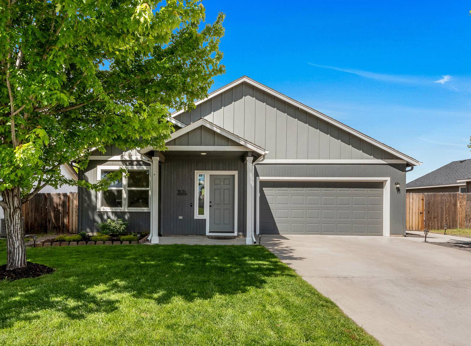 Redmond, OR 97756,2473 5th ST