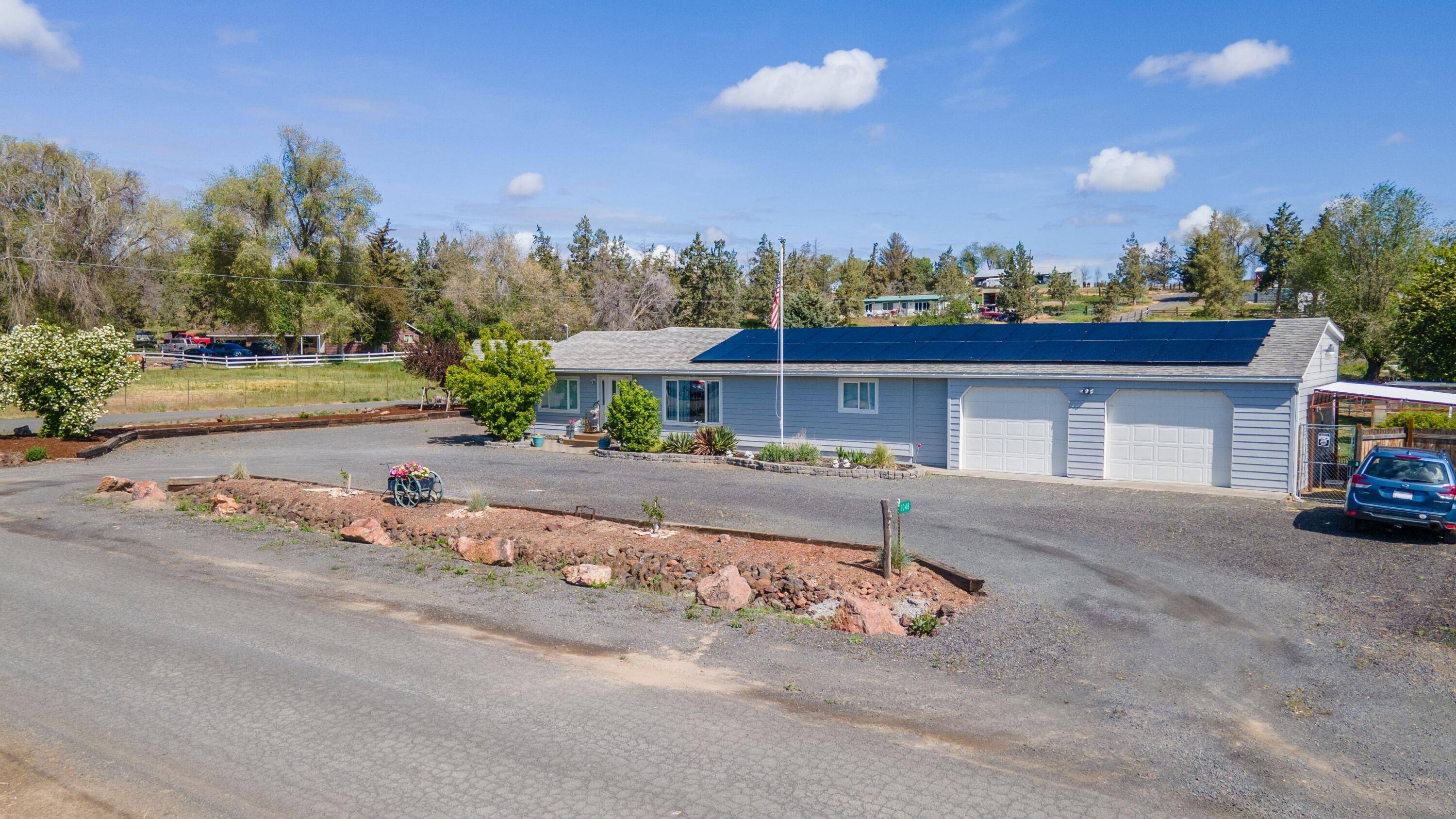 Madras, OR 97741,1048 Colfax LN