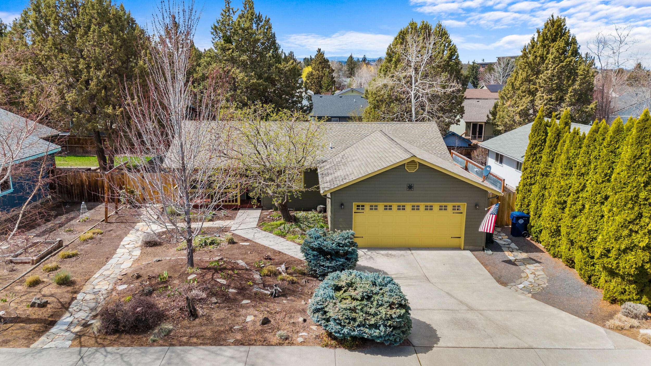 Bend, OR 97701,1867 Curtis DR