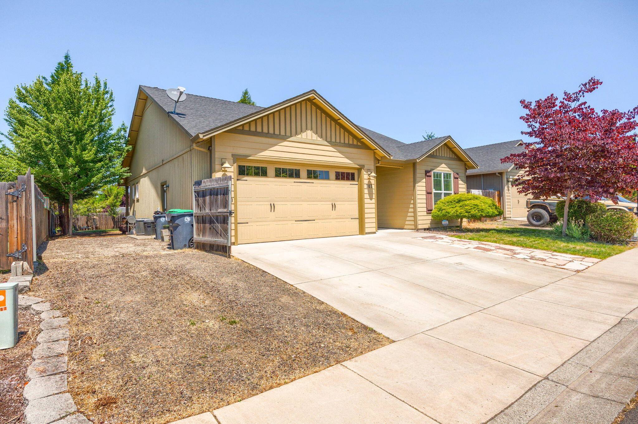 Medford, OR 97504,707 Sweethome PL