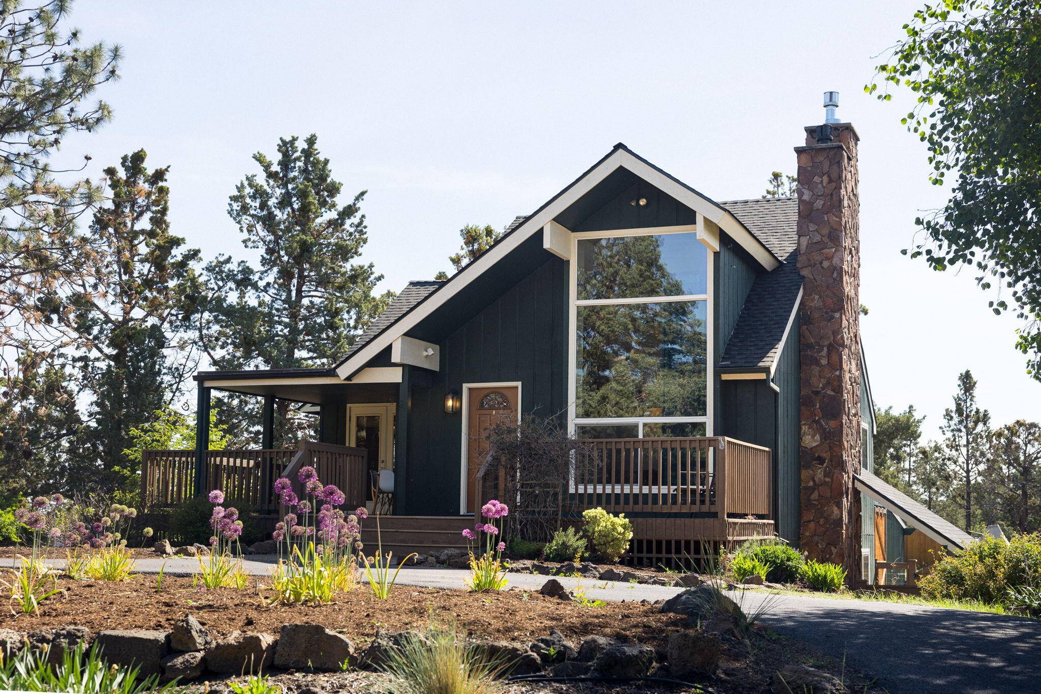 Bend, OR 97703,63928 Sunset DR