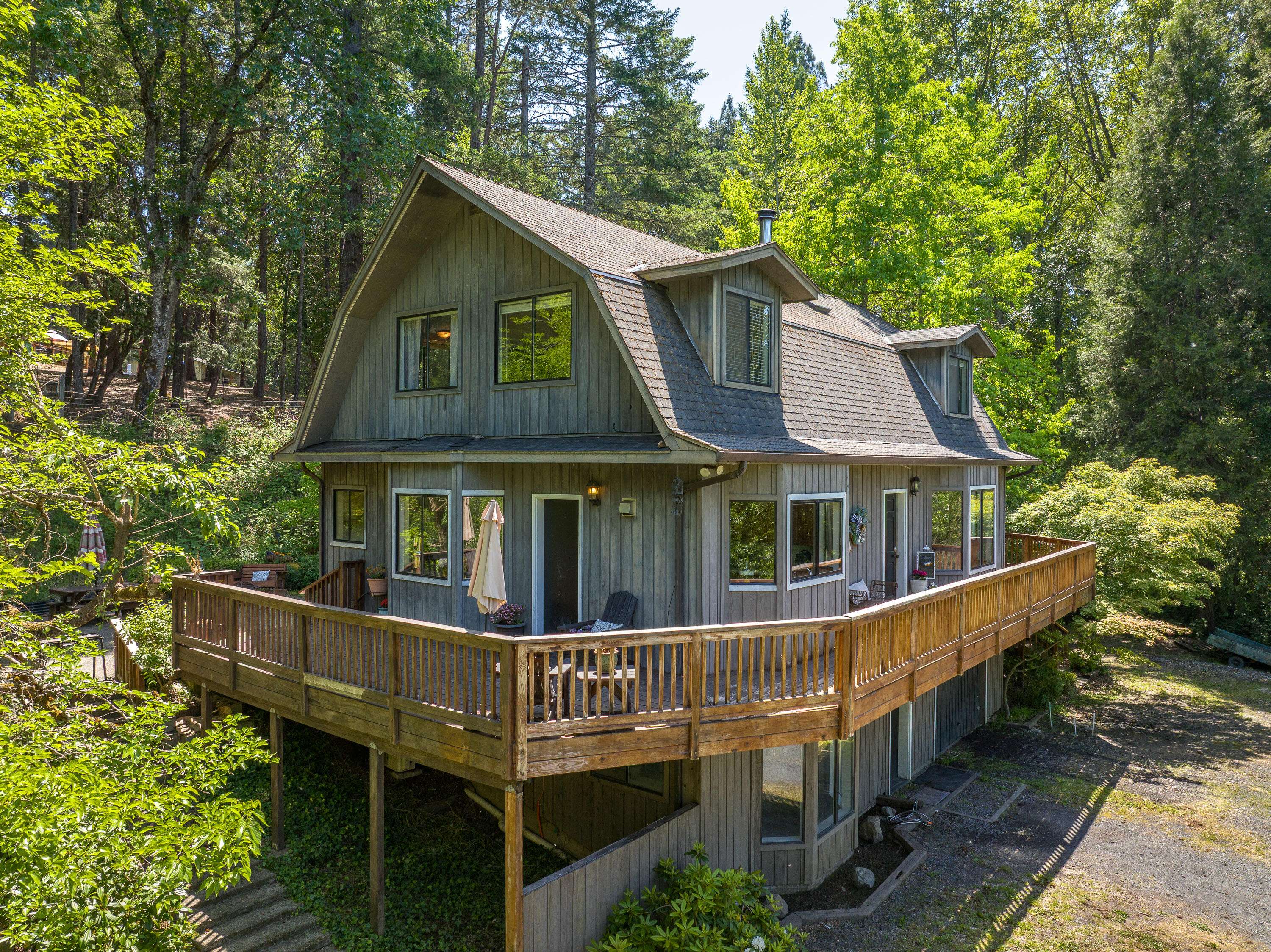 Grants Pass, OR 97527,1780 Southgate WAY
