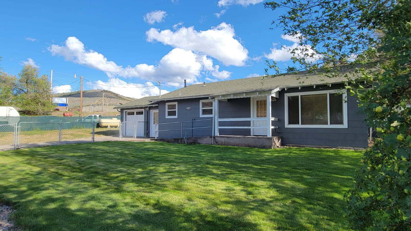 Mitchell, OR 97750,320 High ST
