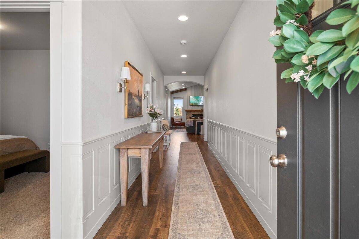 Redmond, OR 97756,3562 9th CT